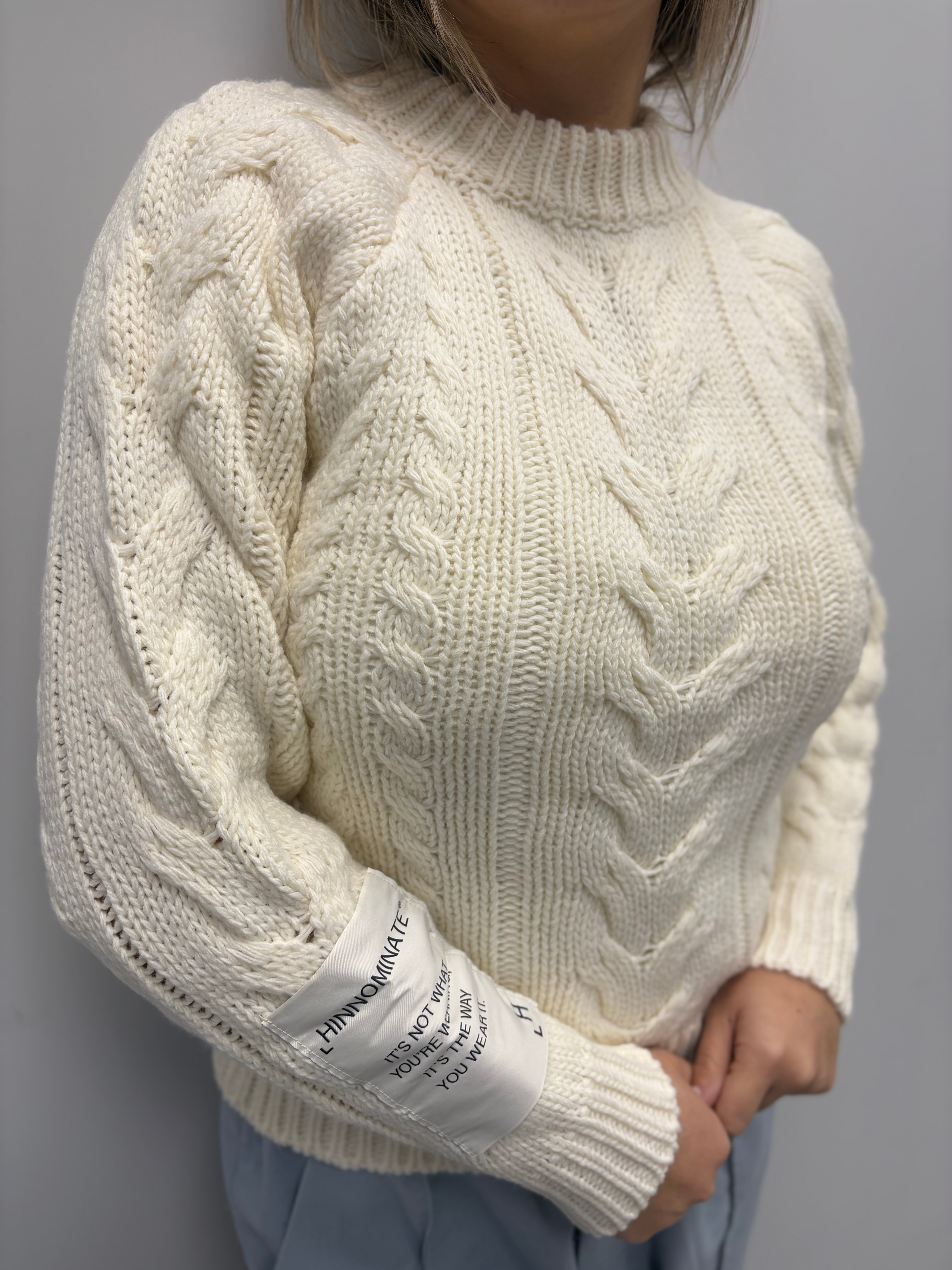 HINNOMINATE MAGLIONE INTRECCIATO BIANCO