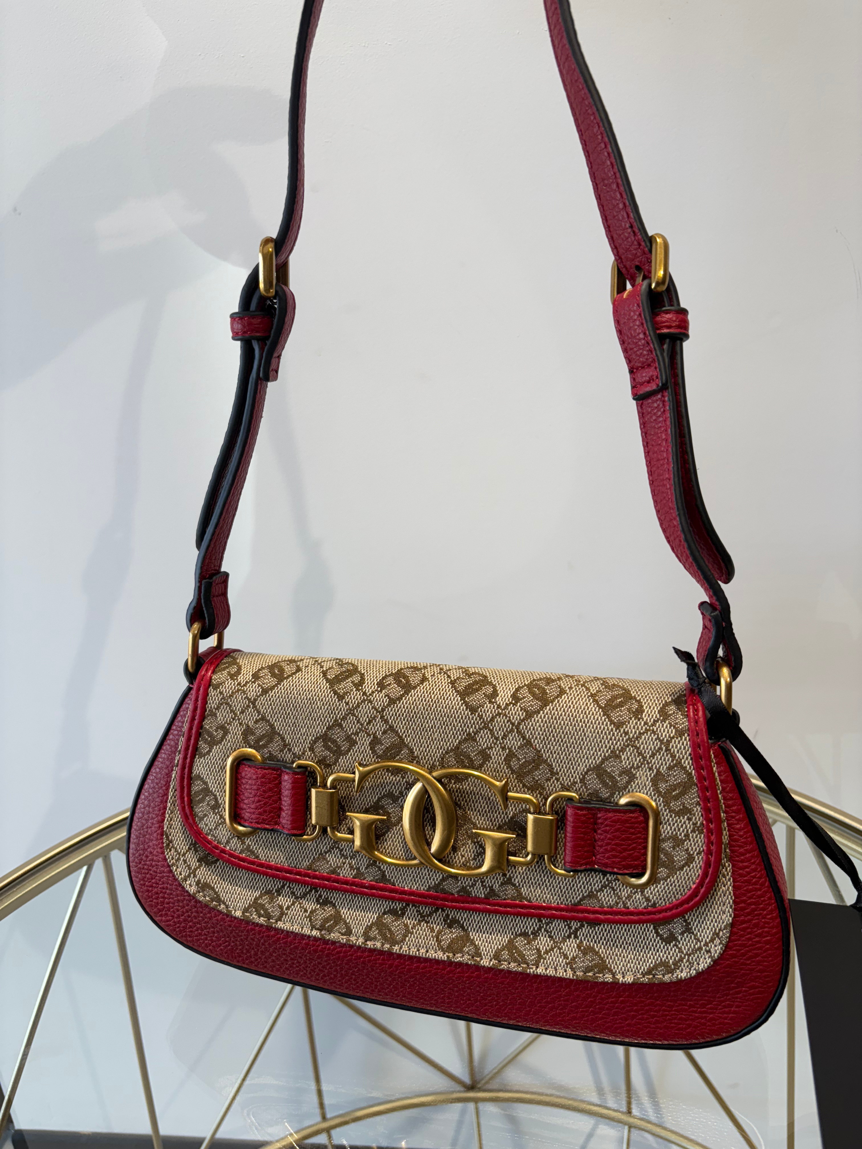 GAELLE REG SHOULDER APPLICAZIONE DOUBLE G