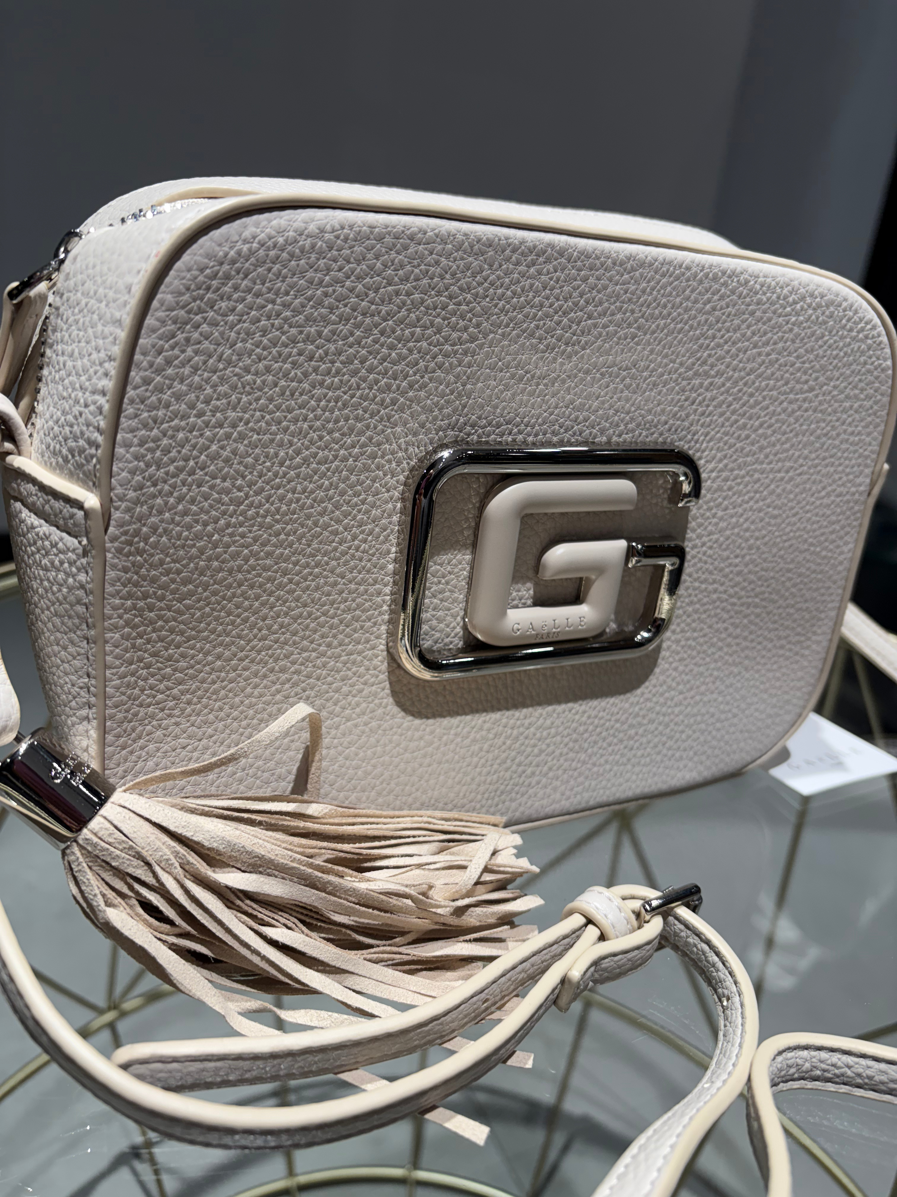GAELLE CAMERA BAG BIANCA BOTTALATA DOUBLE G ARTENTO E SMALTATA