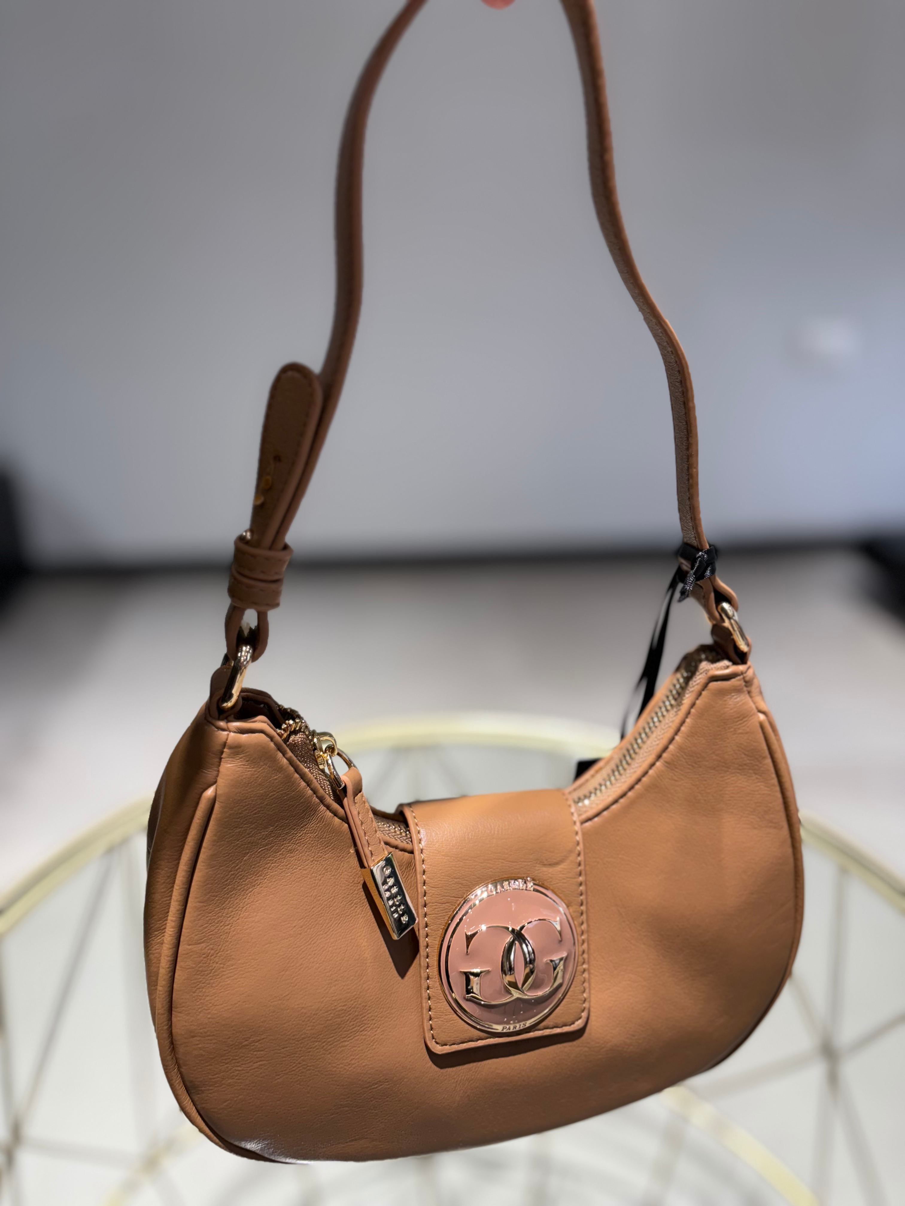 GAELLE REG HOBO APPLICAZIONE SMALTATA IN TONO