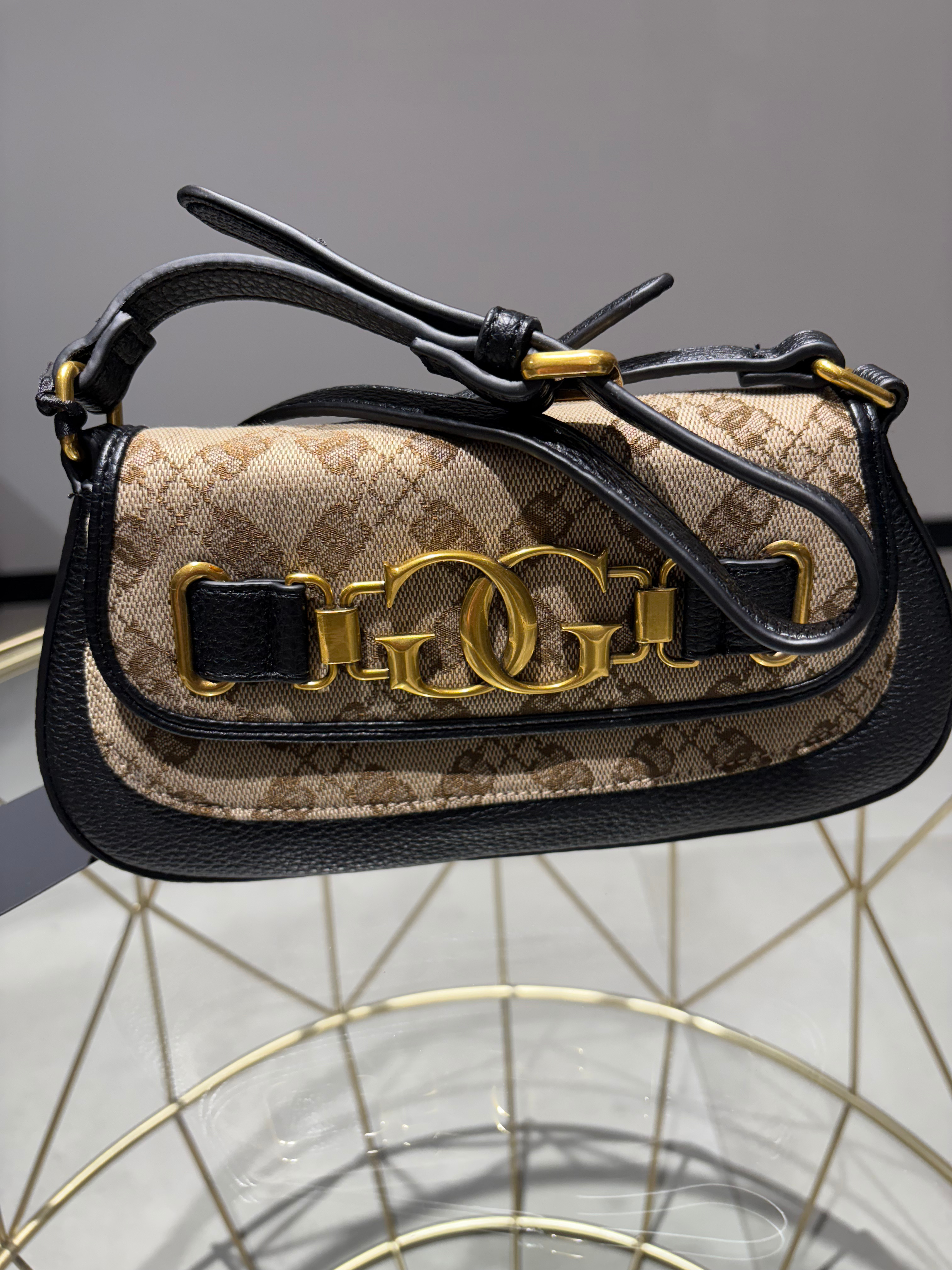 GAELLE REG SHOULDER BAGUETTE CON FANTASIA