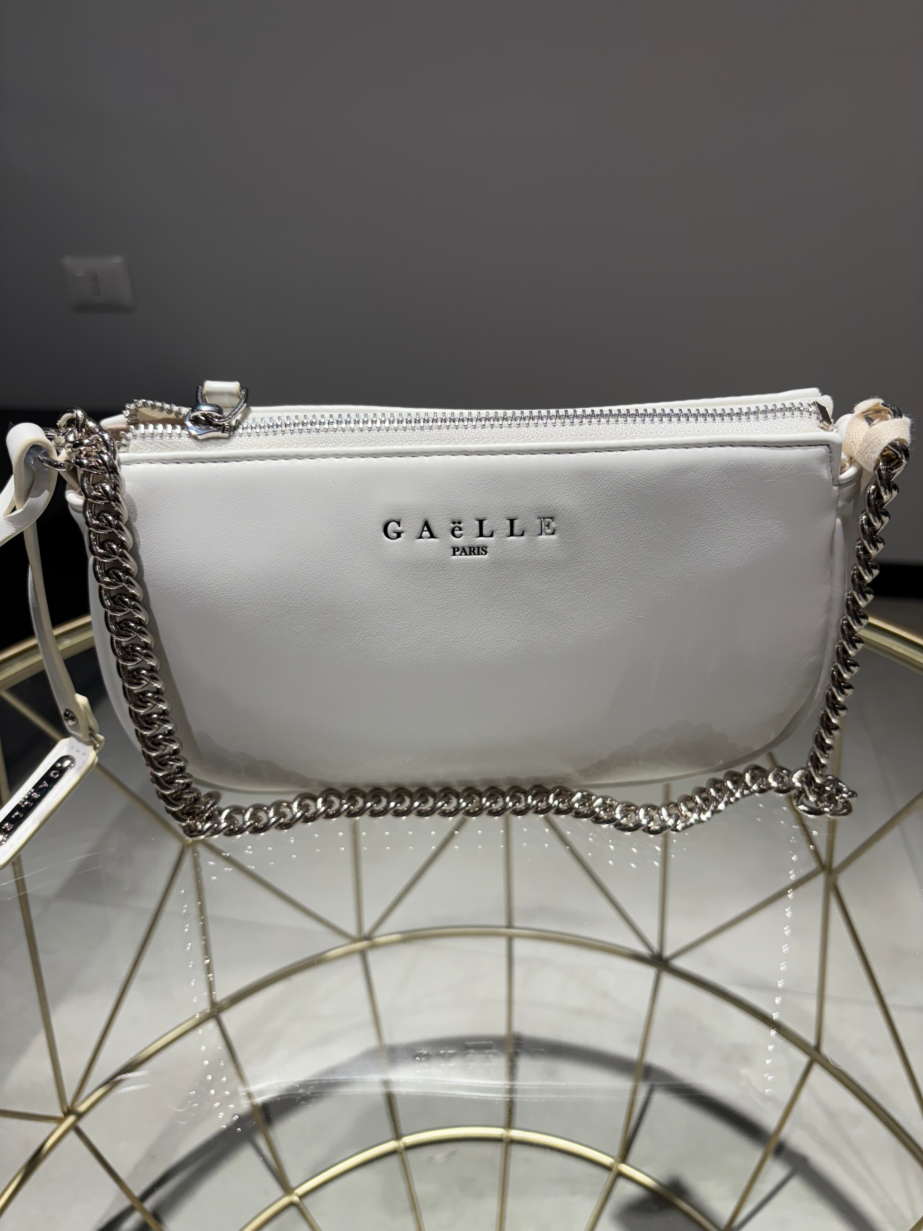 GAELLE BORSA STRAP CON LOGO BIANCA