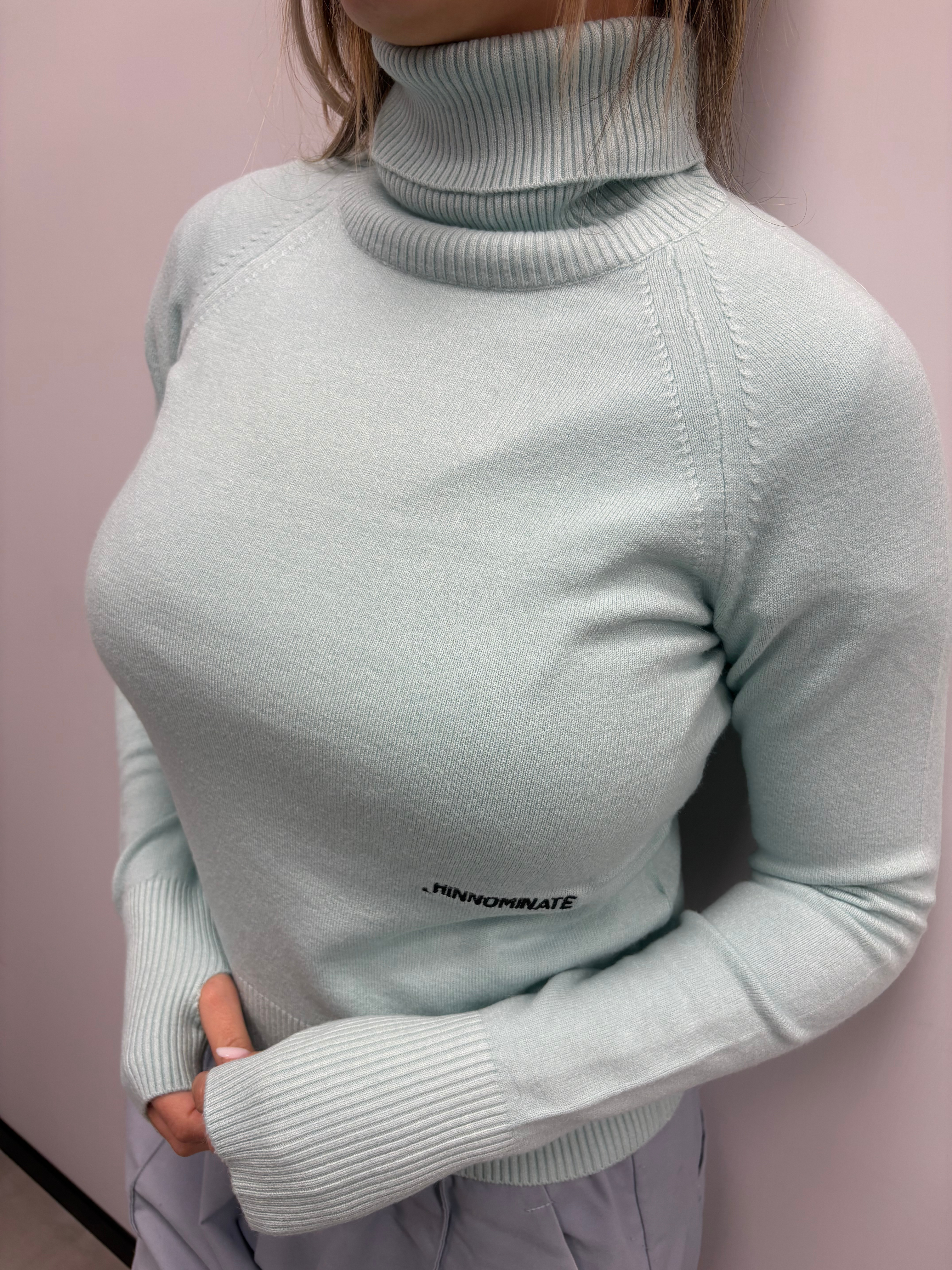 HINNOMINATE MAGLIONE COLLO ALTO MENTA