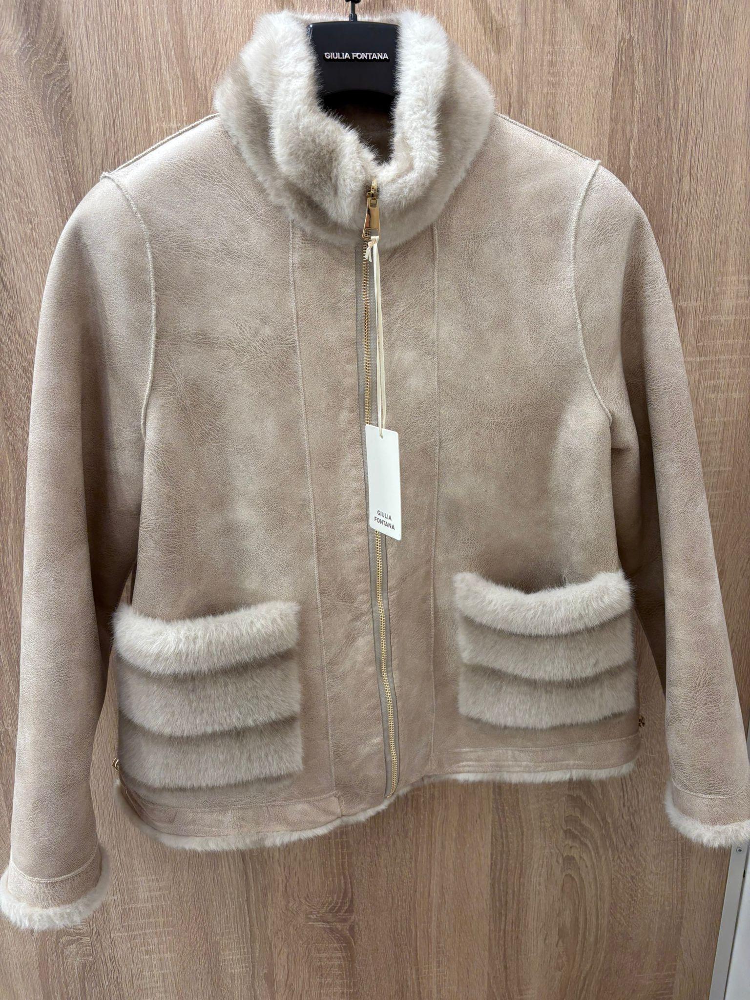 Montone Giulia Fontana Doubleface: giacca ecopelle e pelliccia