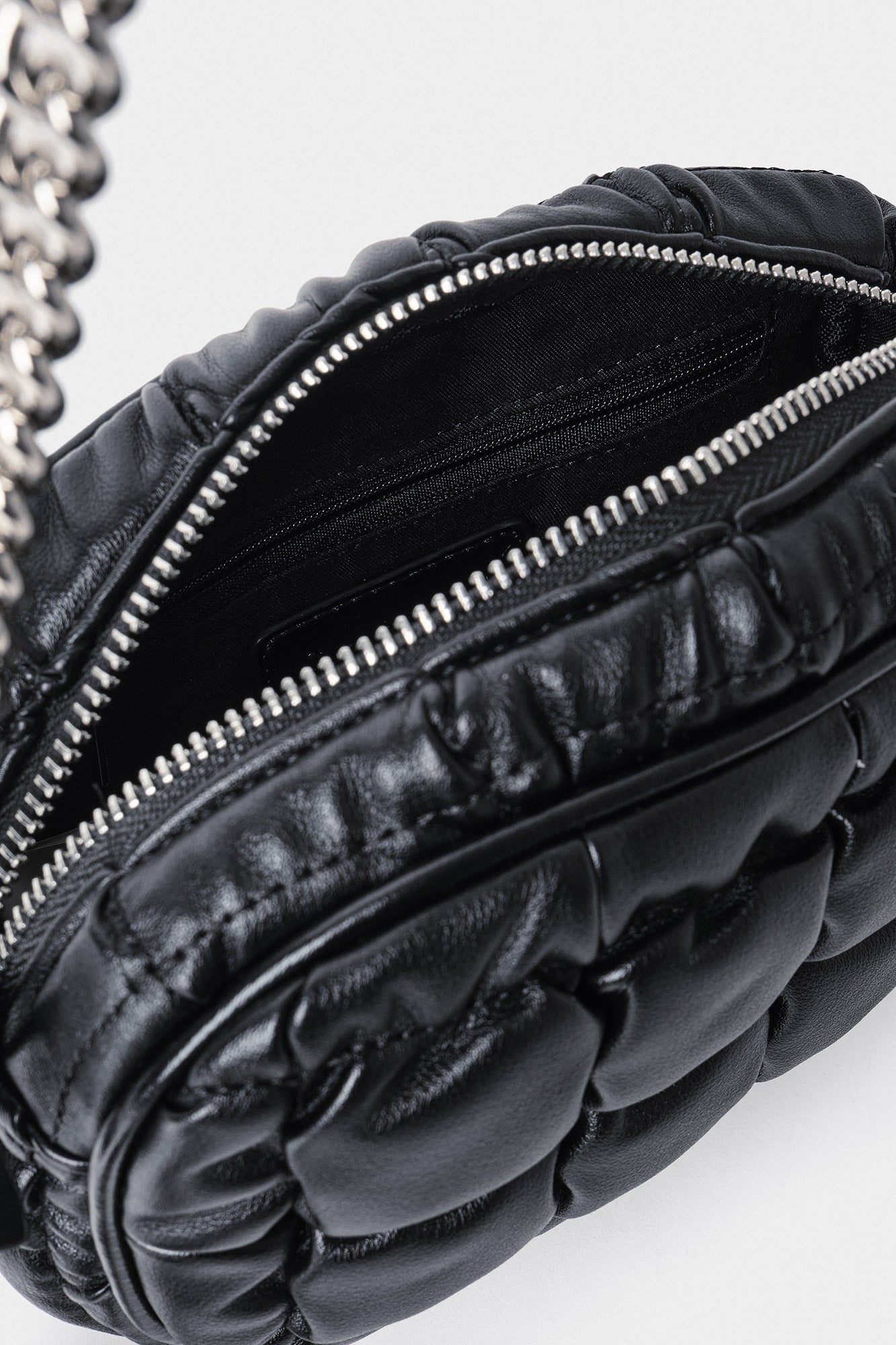 GAELLE TRACOLLA TRAPUNTATA