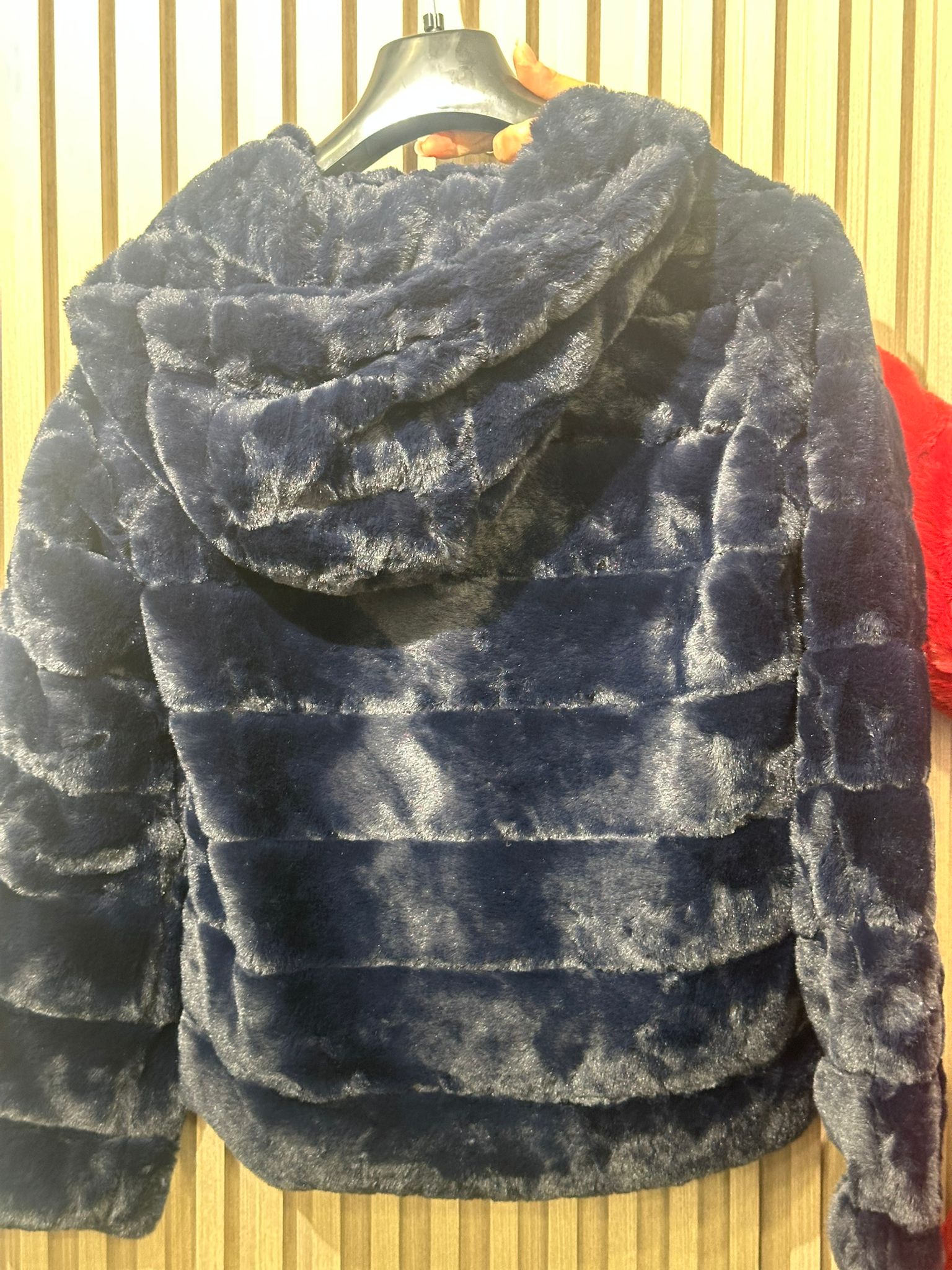 ECOPELLICCIA CORTA TRUSSARDI CON CAPPUCCIO