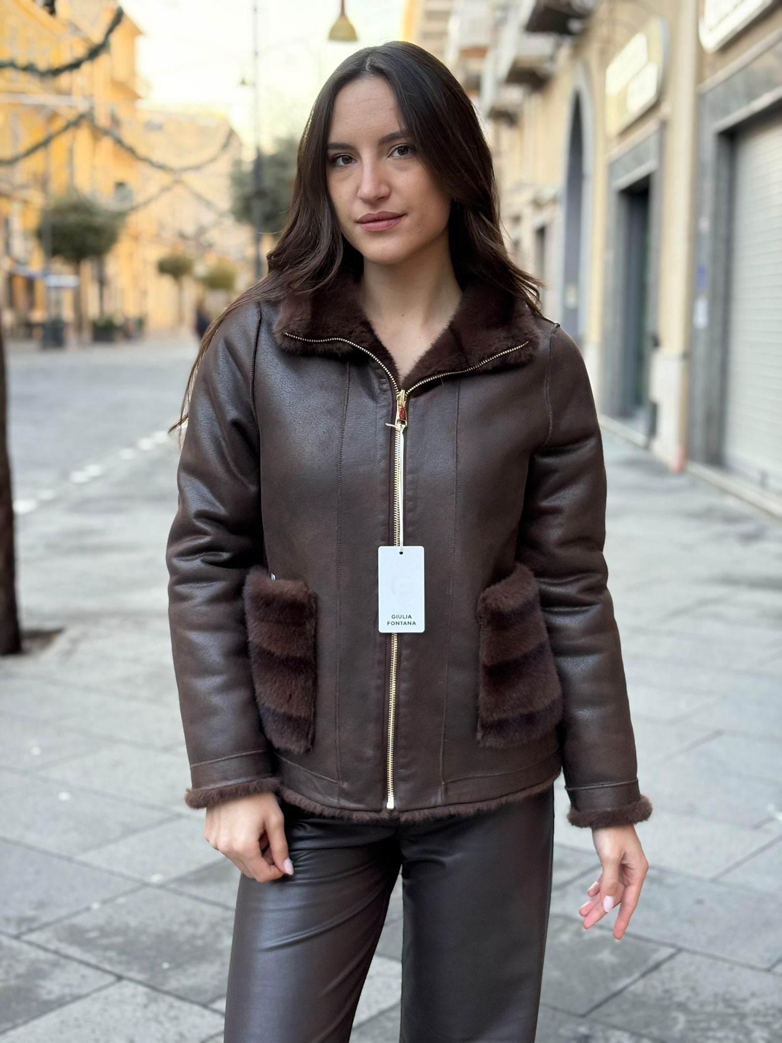 Montone Giulia Fontana Doubleface: giacca ecopelle e pelliccia