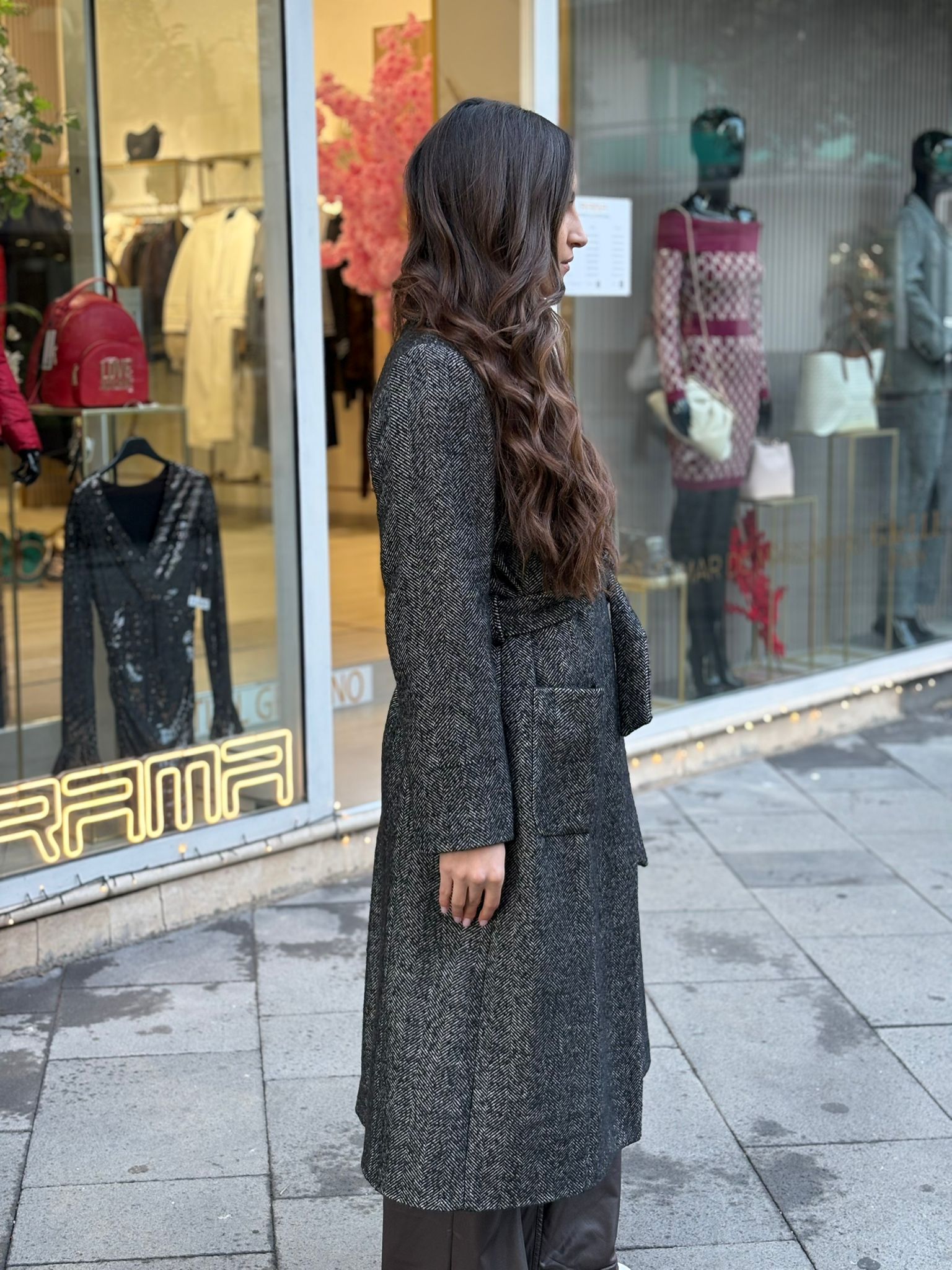 Cappotto Ambra Corsini lungo con cintura