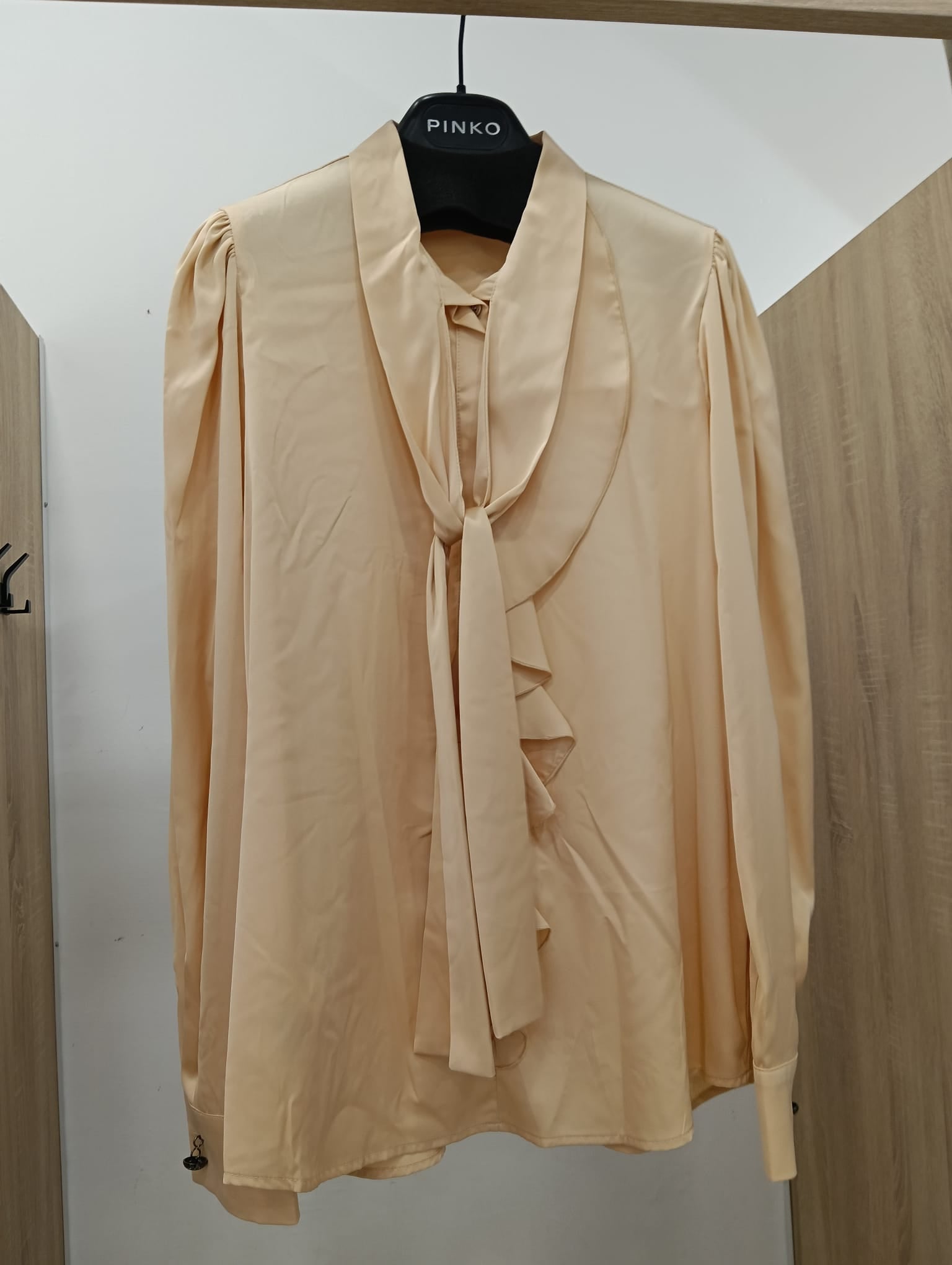 Camicia Pinko in rasetto con rouche