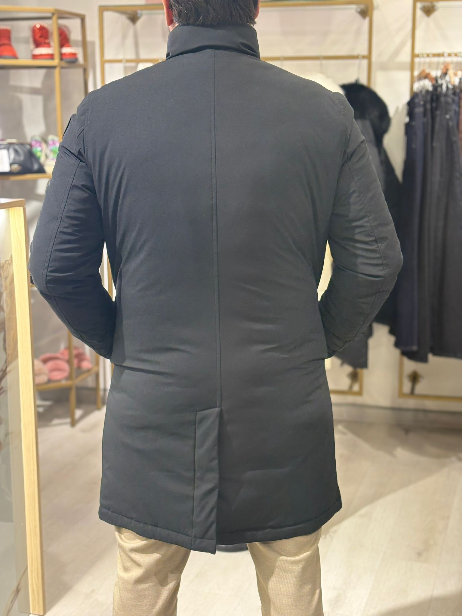 Trench Blauer Antipioggia da Uomo con Tasche Laterali e Cerniera Frontale