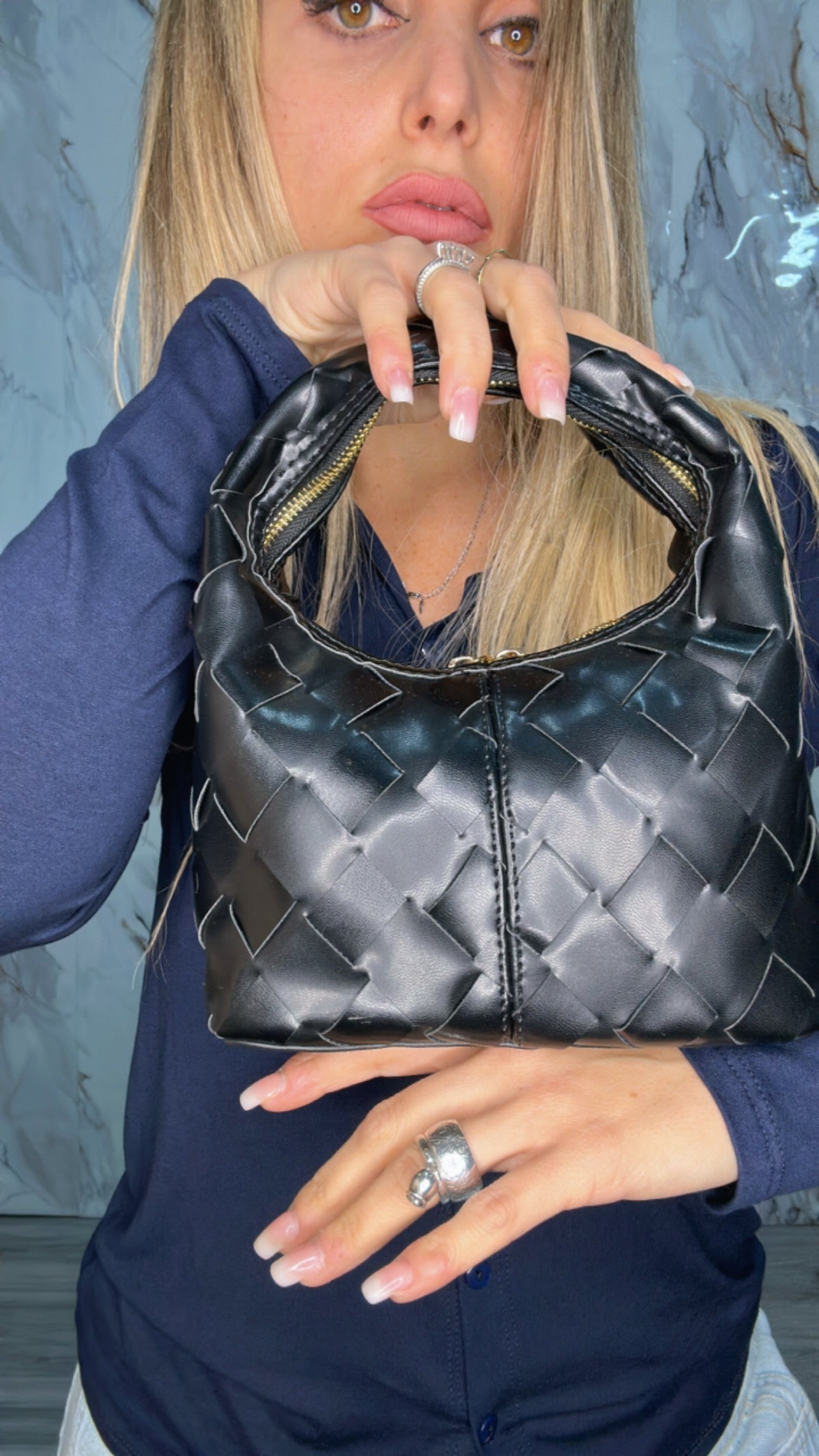 BORSA A MANO NIZZA