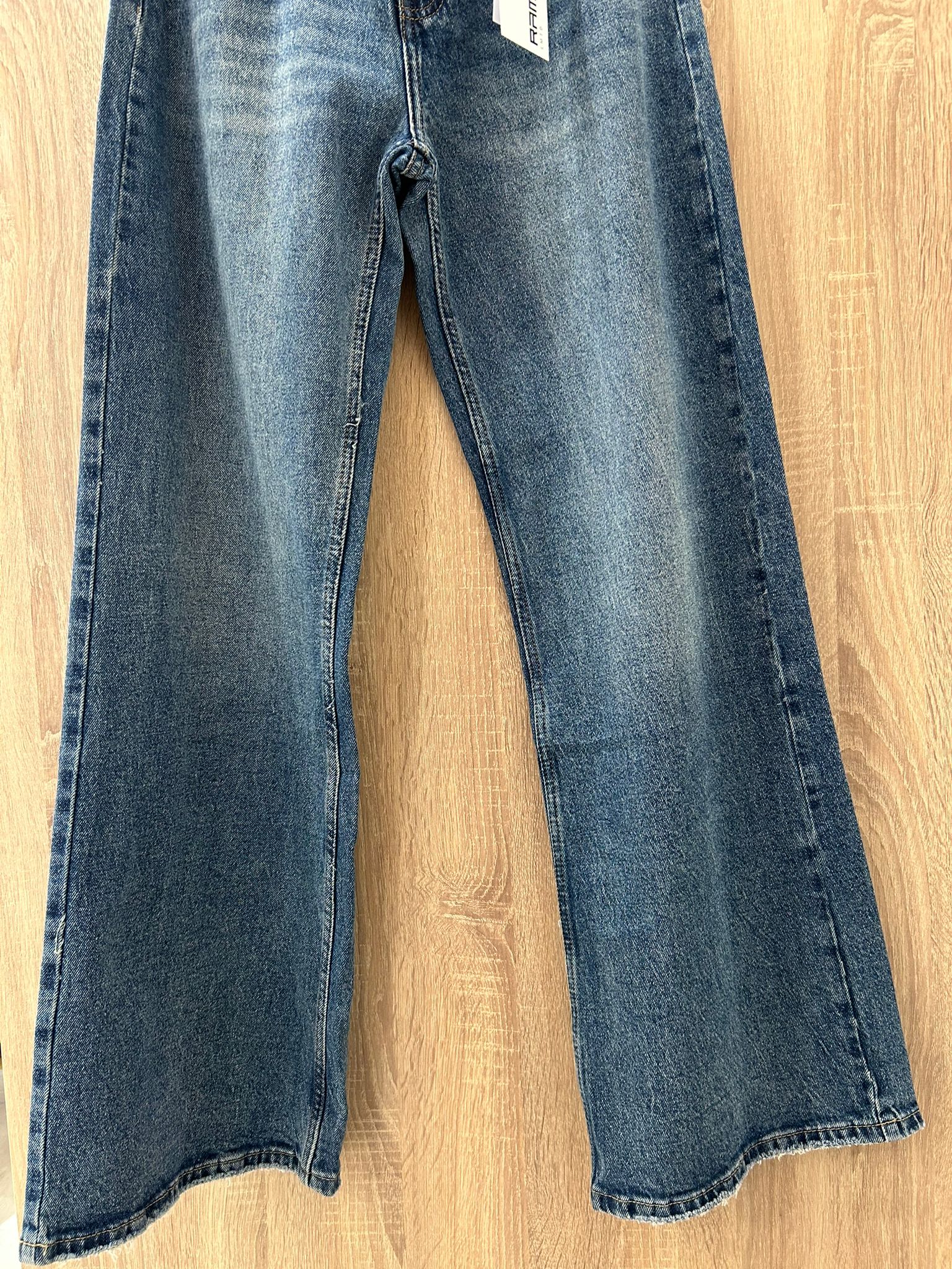 Jeans Rama lavaggio chiaro modello largo