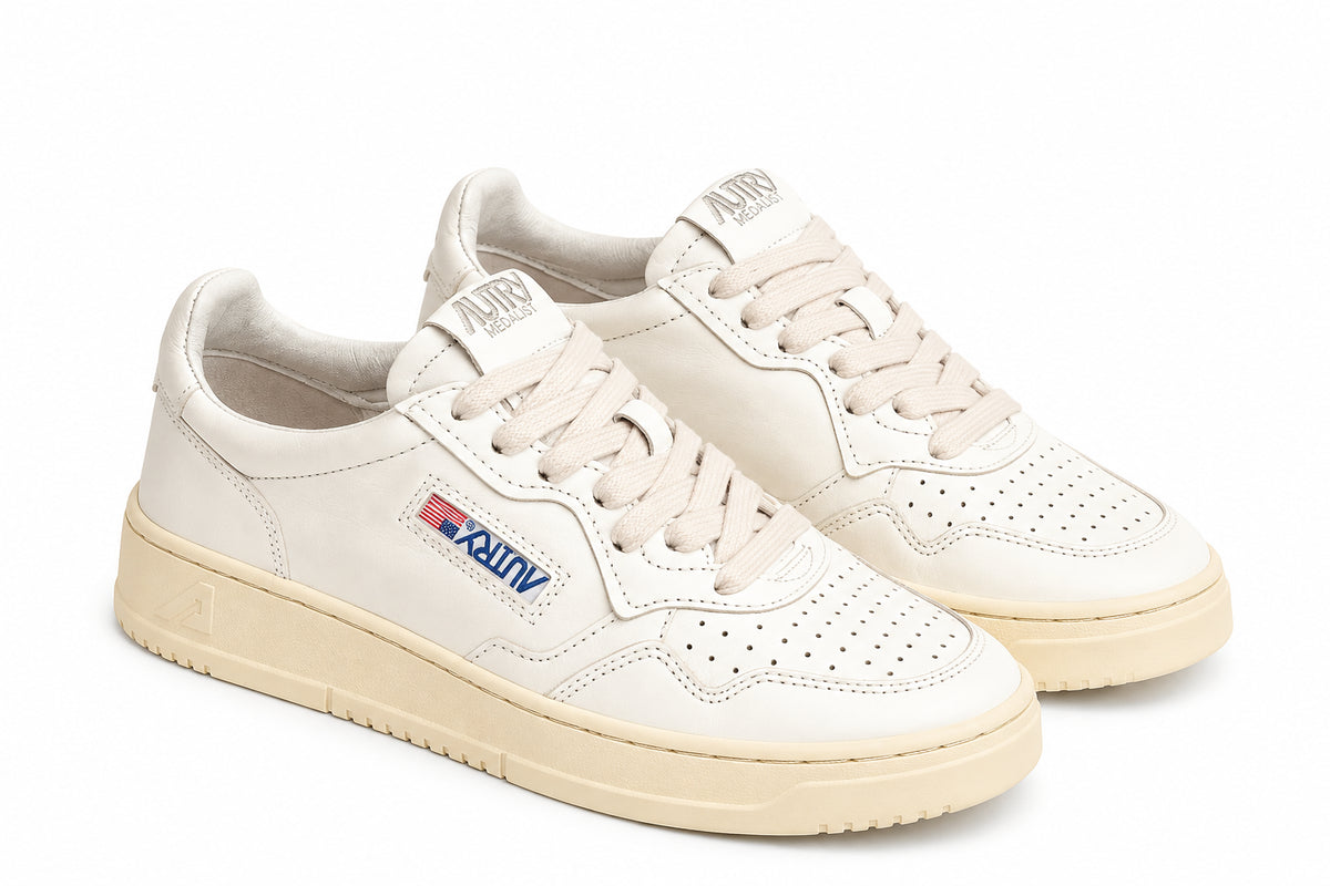 SNEAKERS AUTRY LOW WOM GOAT/LOGO WHITE