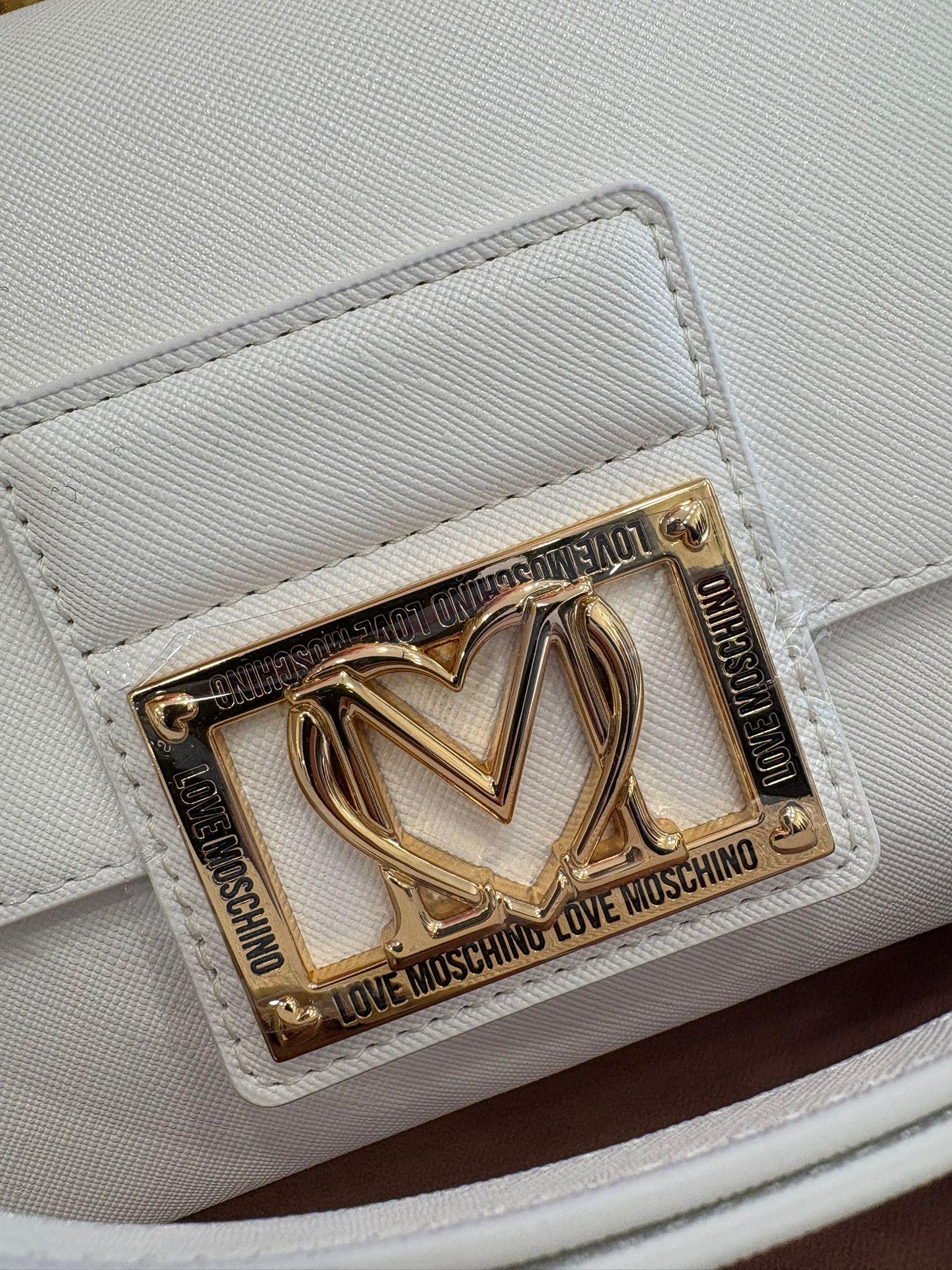 Borsetta Love Moschino con Tracolla e Dettagli in Oro