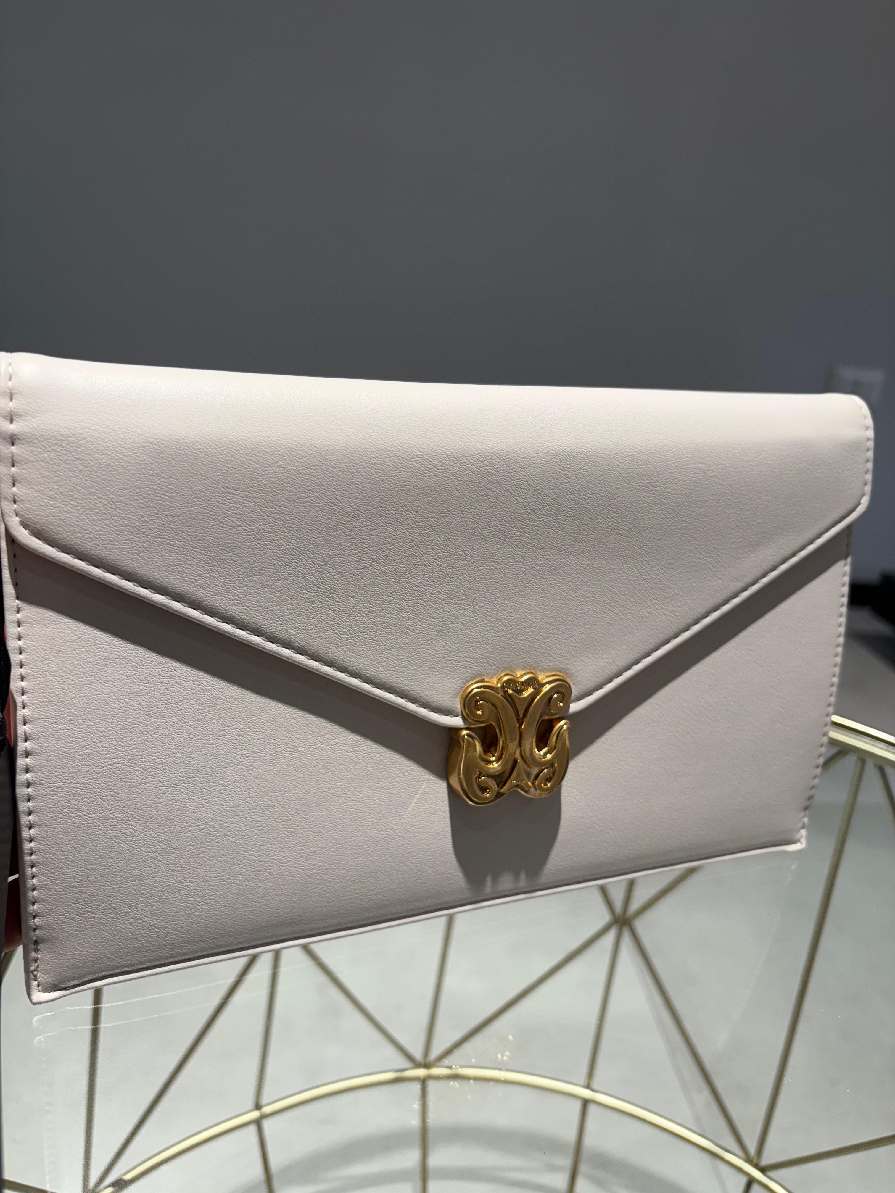 GAELLE POCHETTE AVORIO CON INSERTI ORO