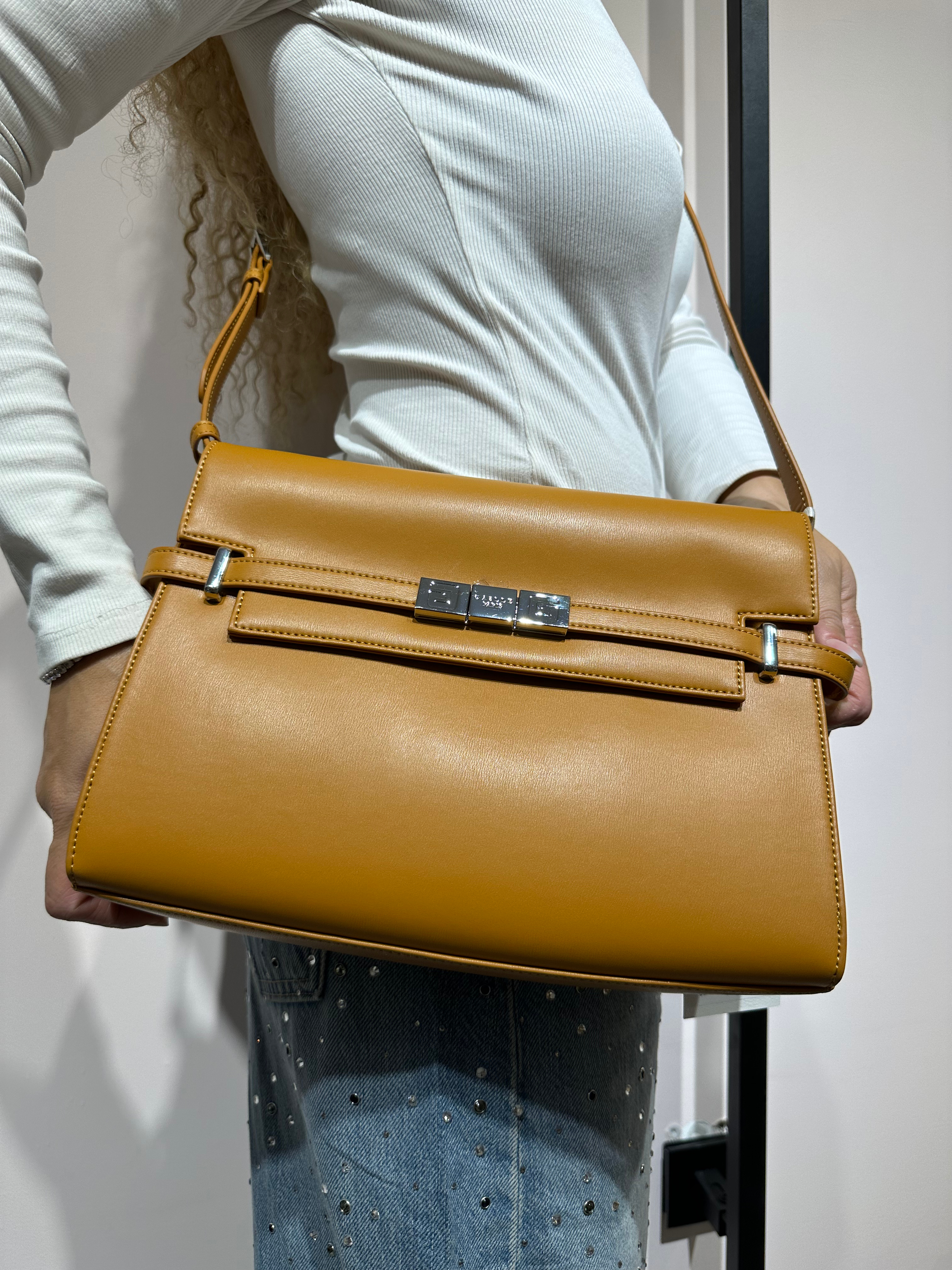 GAELLE BORSA TRACOLLA BEIGE APPLICAZIONE ARGENTO