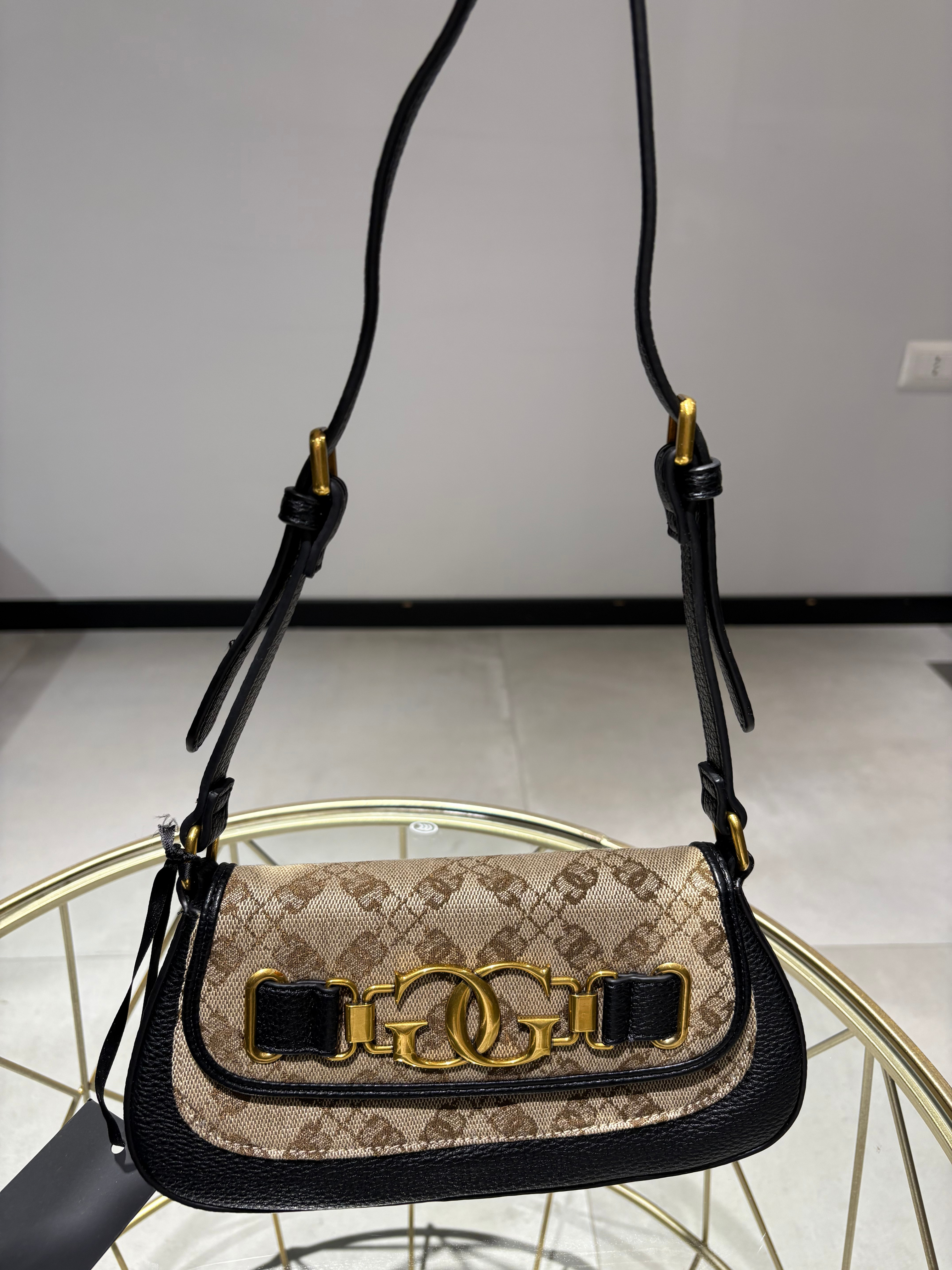 GAELLE REG SHOULDER BAGUETTE CON FANTASIA