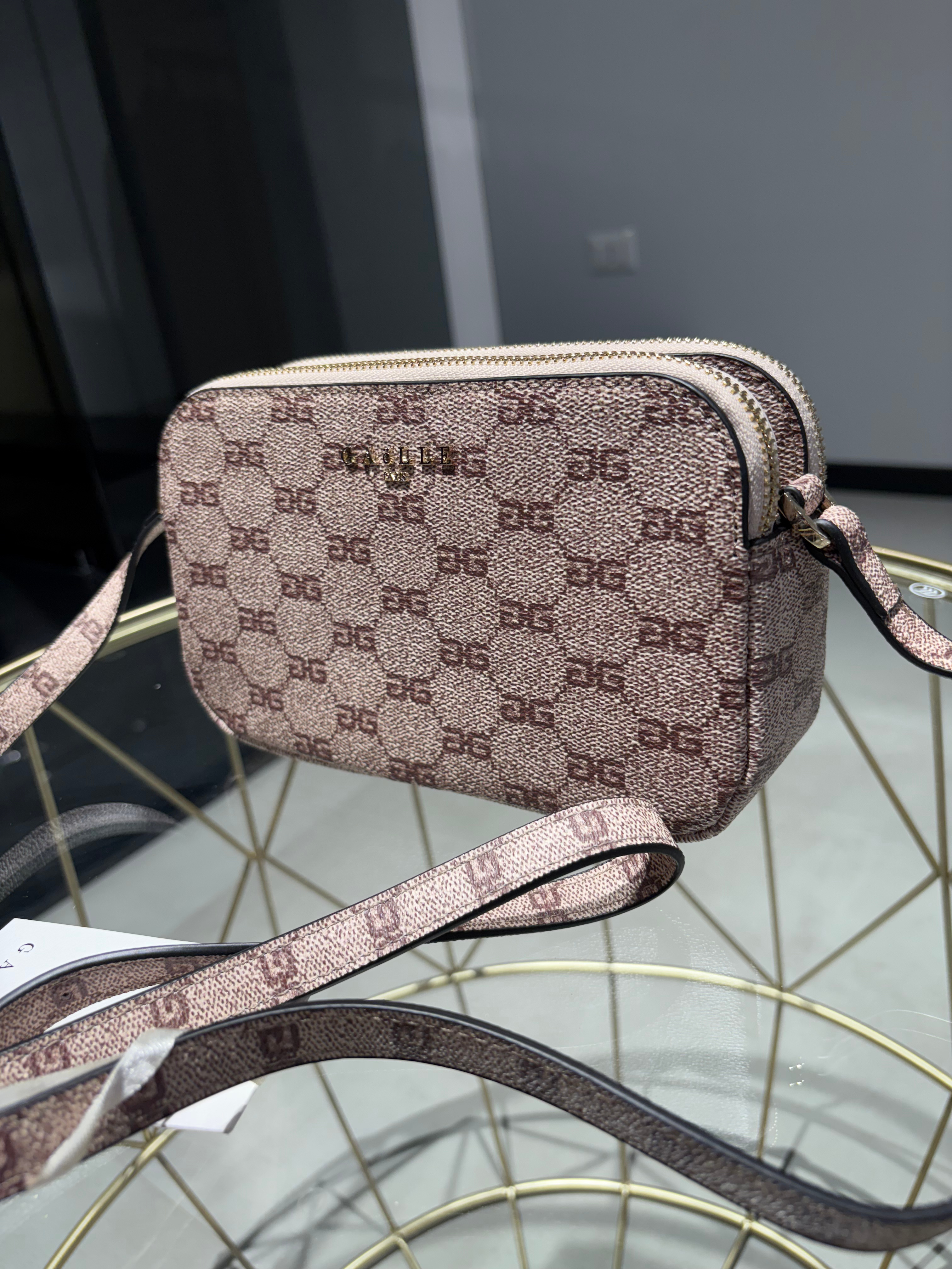 GAELLE REG CAMERA BAG SAFFIANO CON FANTASIA