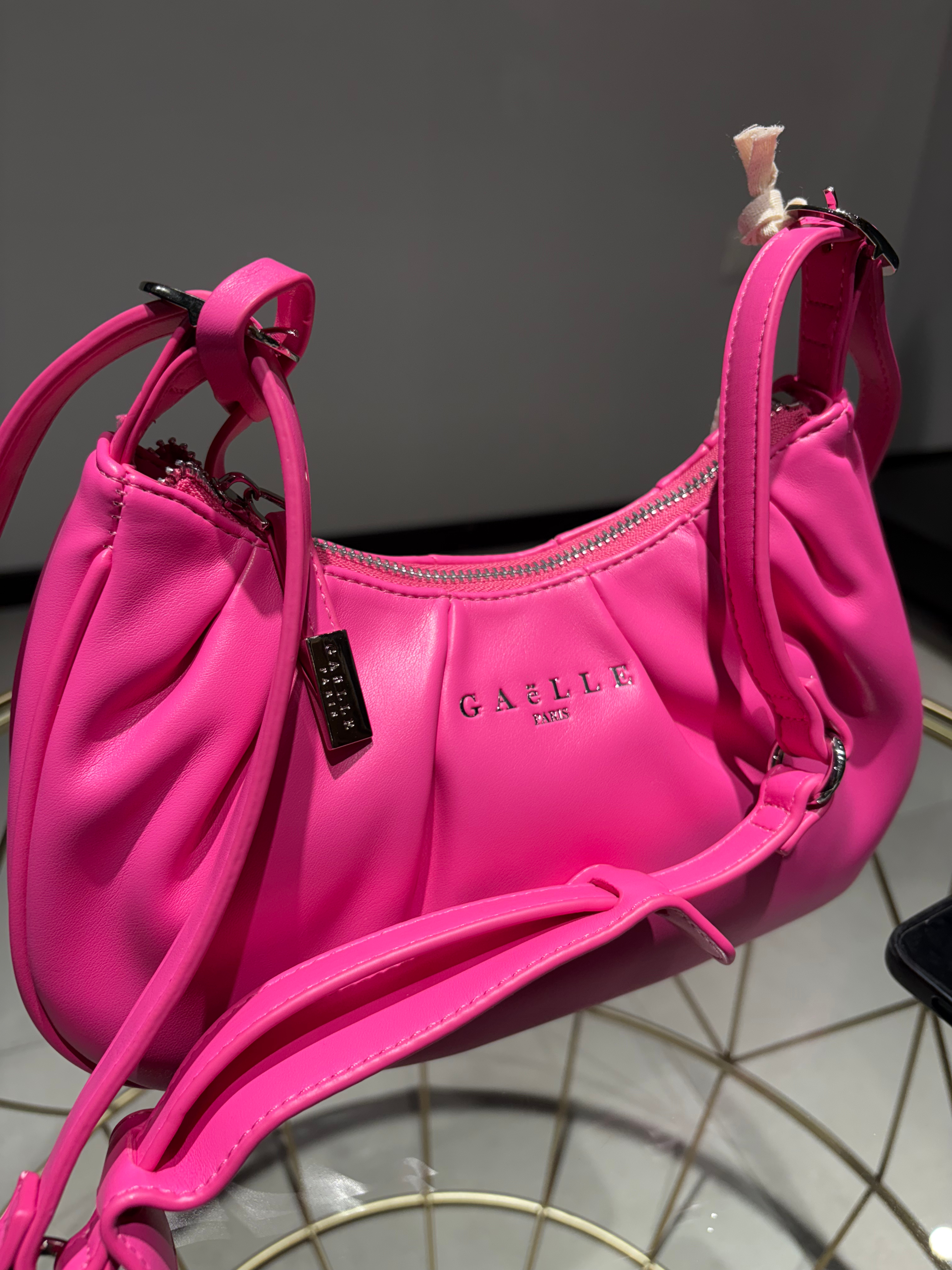 GAELLE MINI SHOULDER CON LOGO