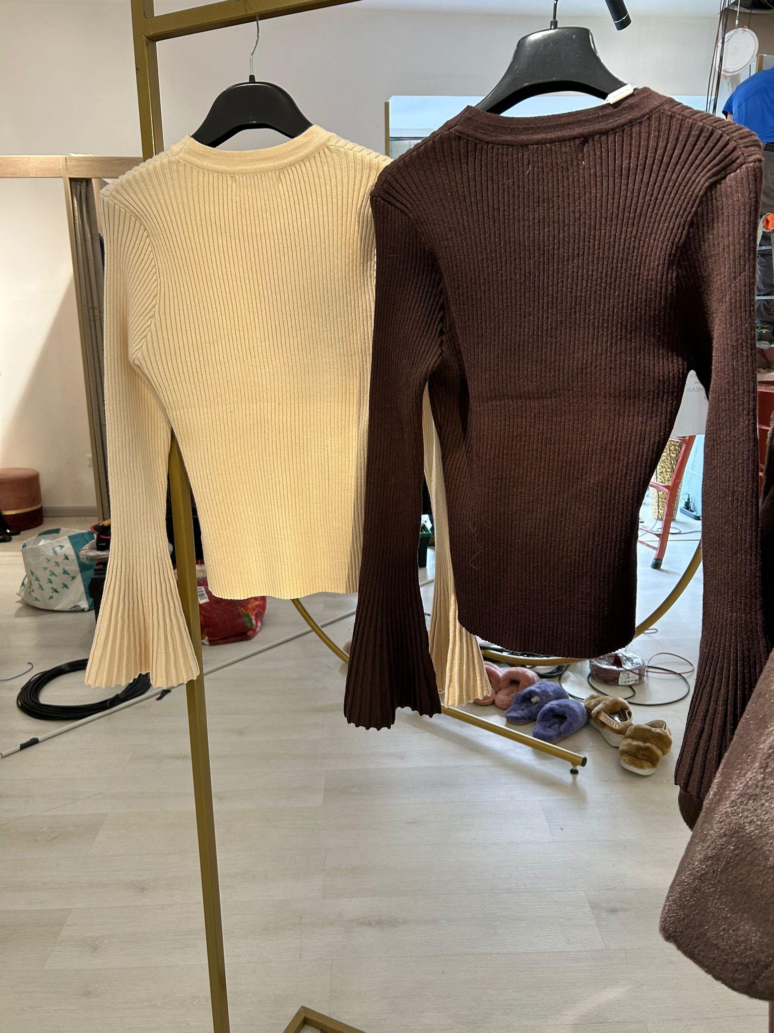 Maglietta Elsa.M By May con manica a campana