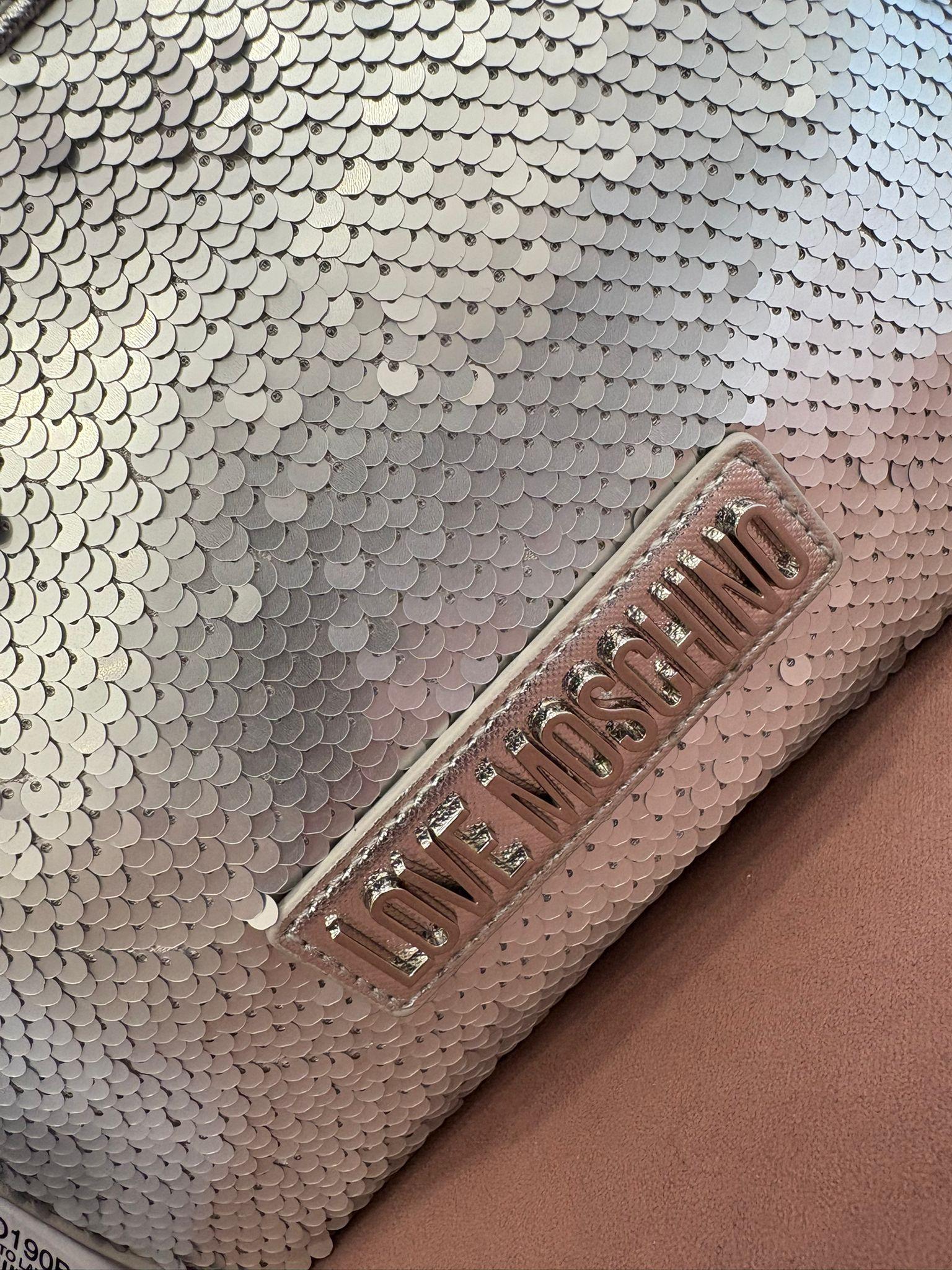 Pochette Love Moschino in Pailettes Argento
