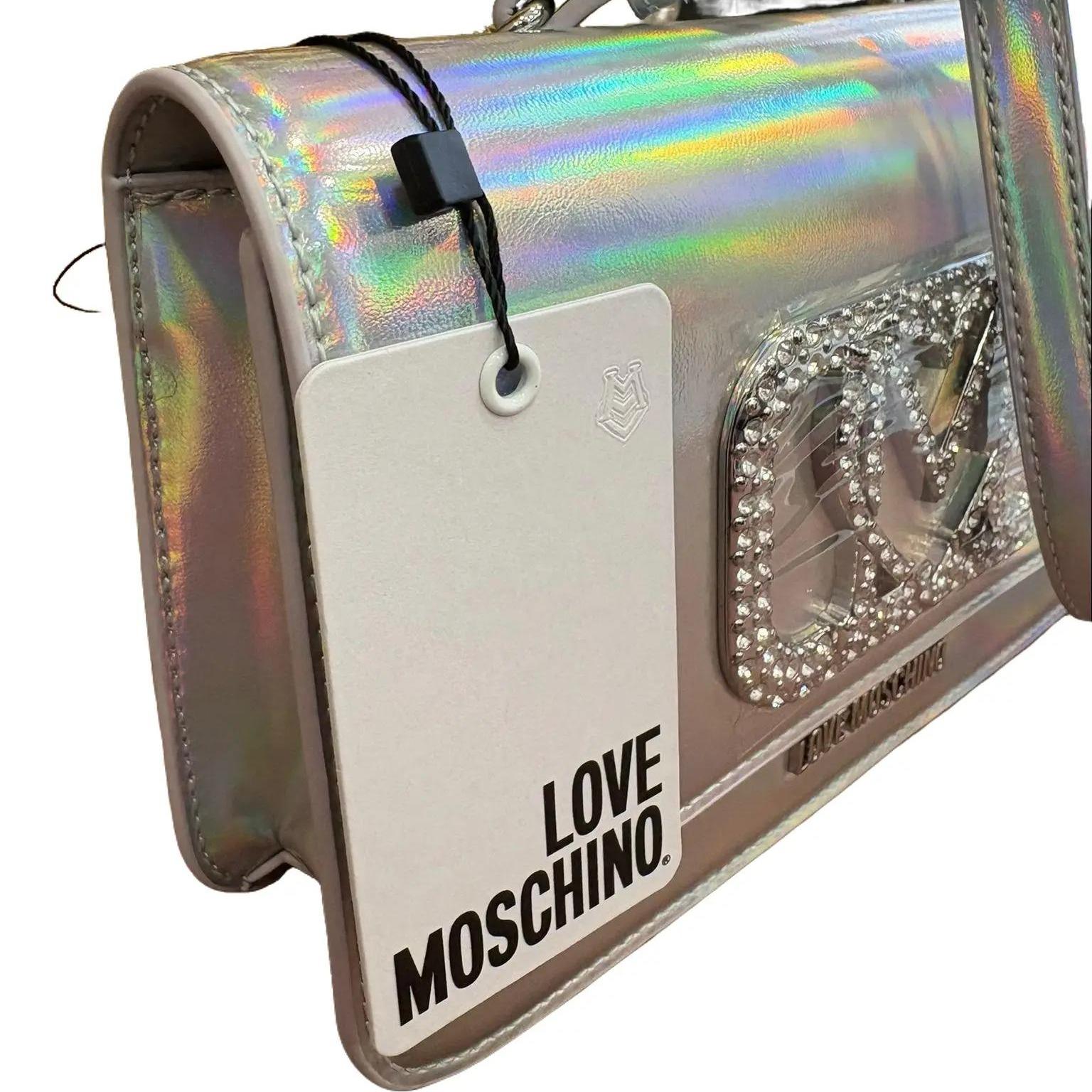 Borsa Love Moschino lucida con logo prezioso in argento