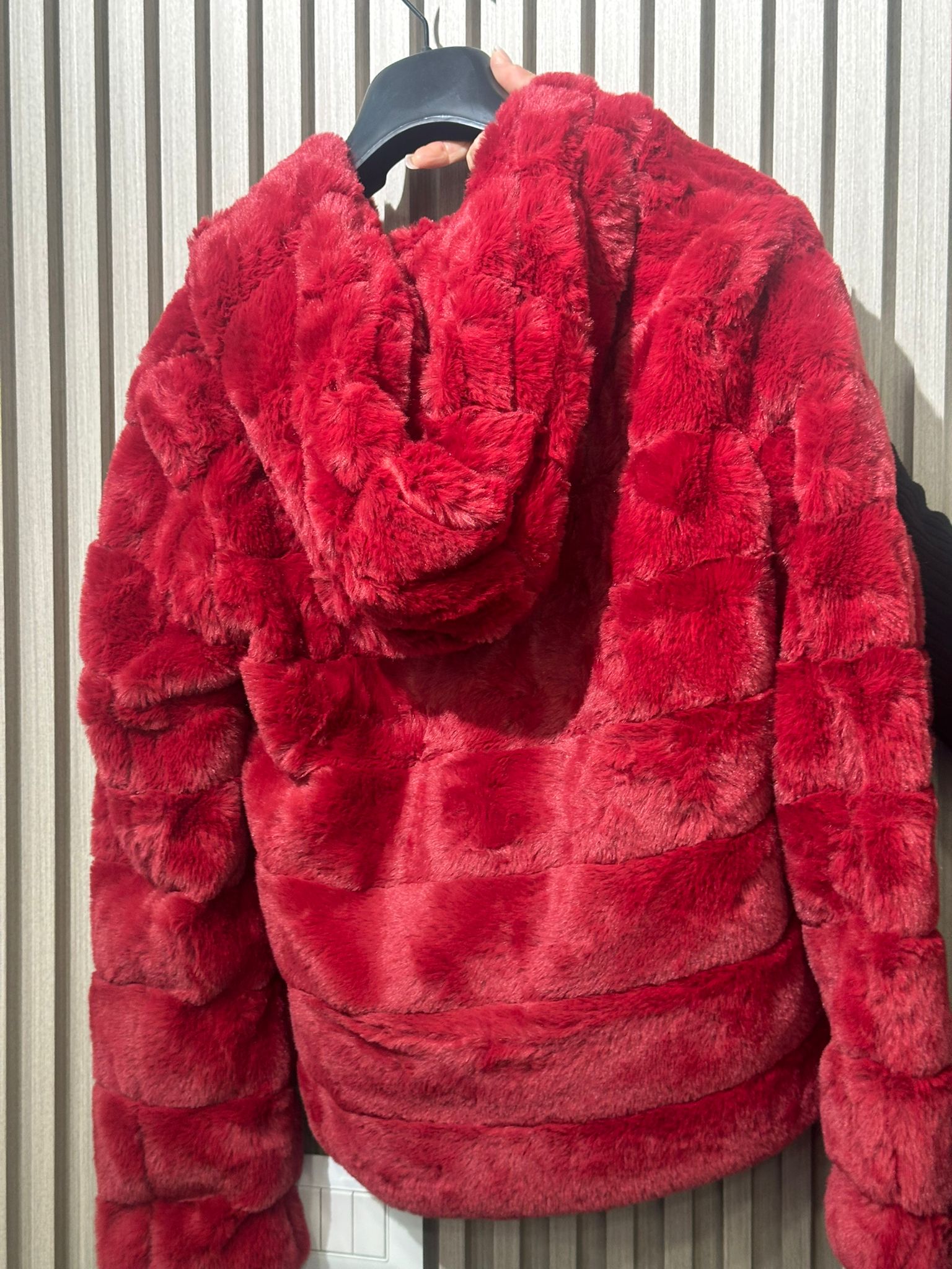 ECOPELLICCIA CORTA TRUSSARDI CON CAPPUCCIO