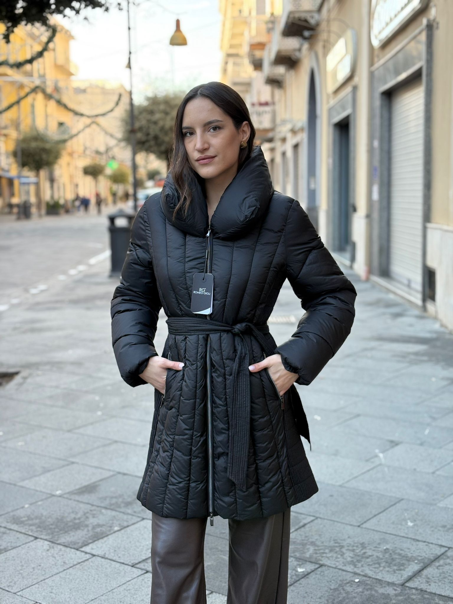 Piumino Romeo Gigli Lungo Donna con Cintura