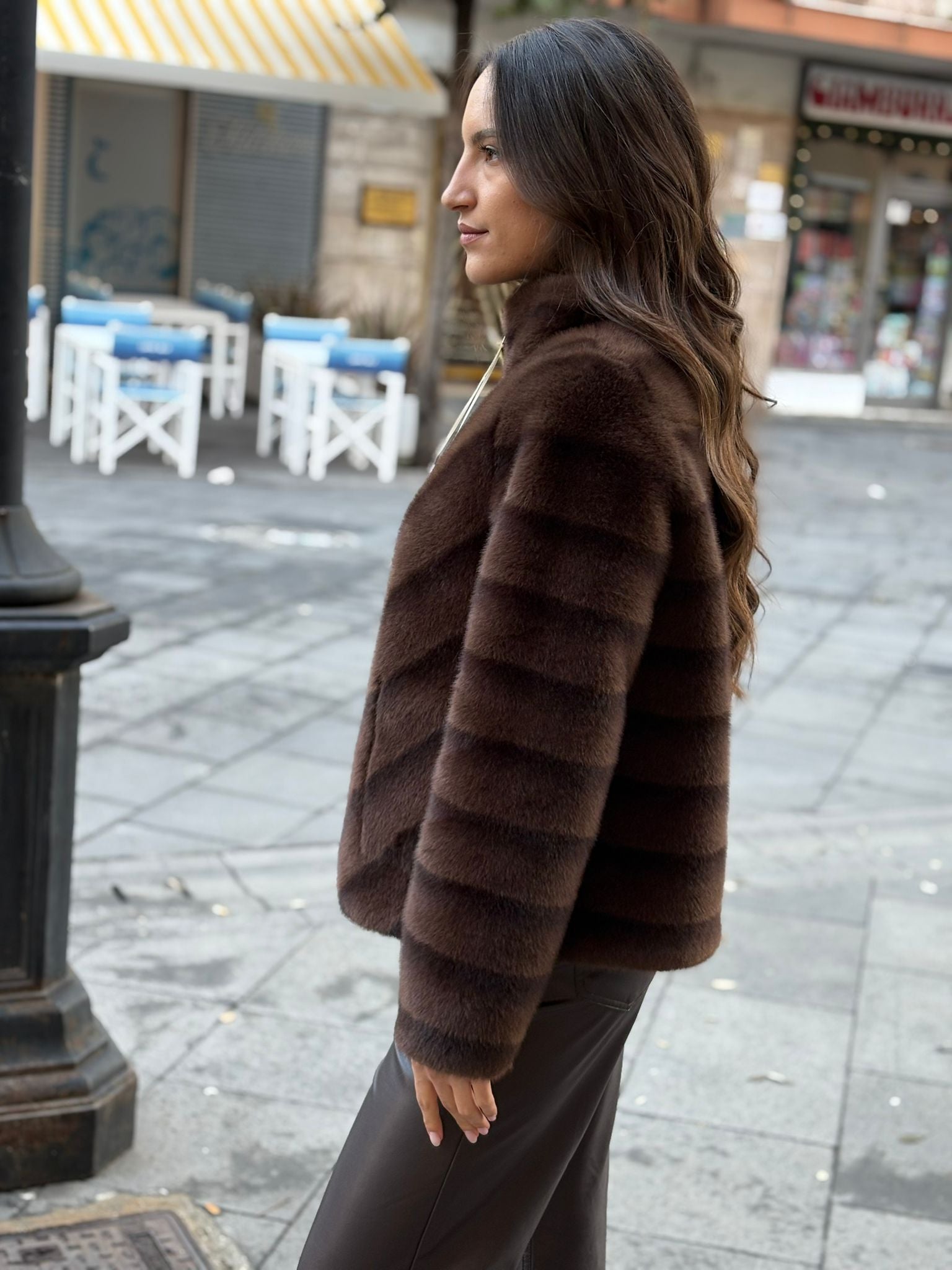 Montone Giulia Fontana Doubleface: giacca ecopelle e pelliccia