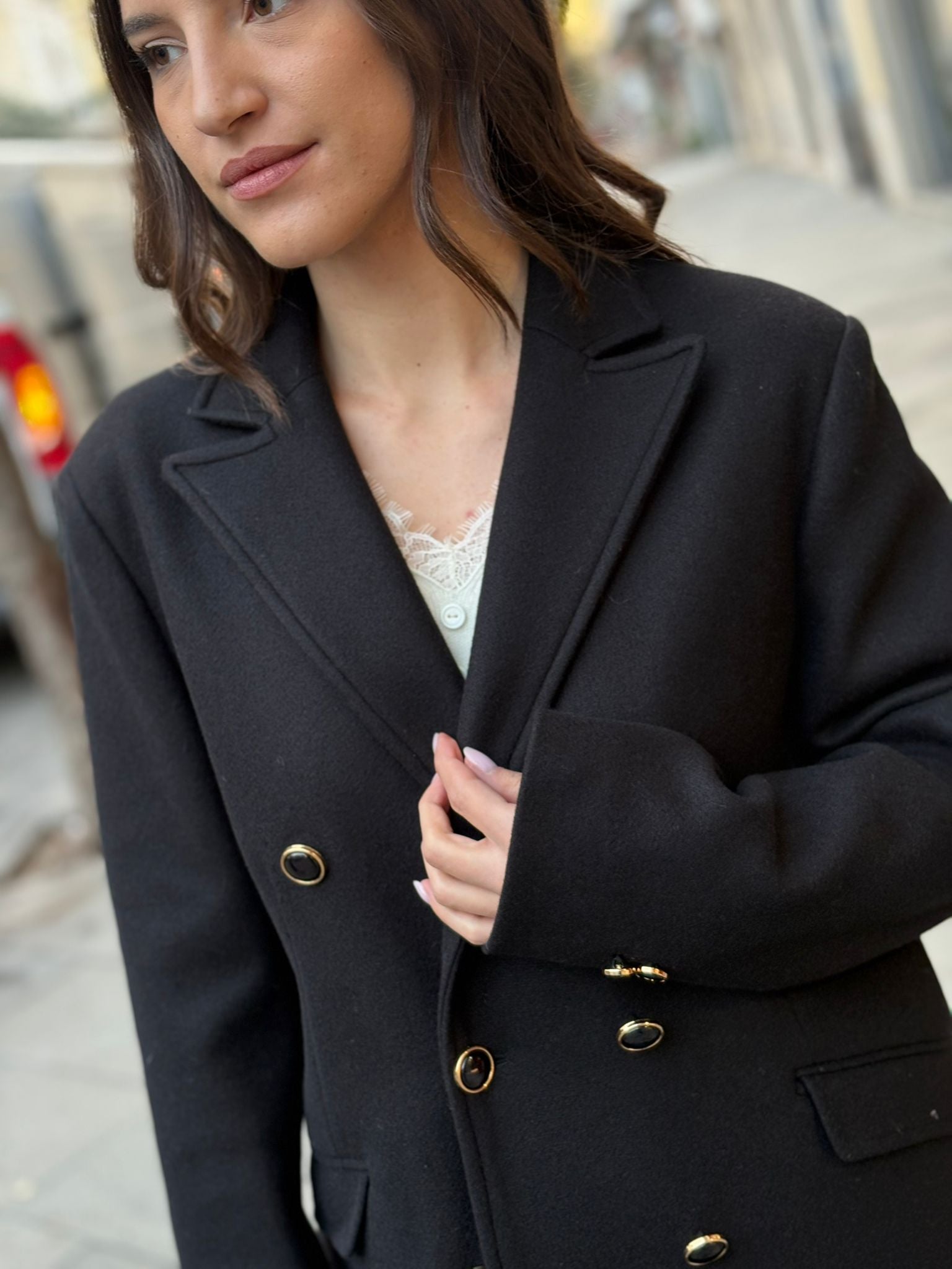 Cappotto Rama lungo con bottoni e tasche