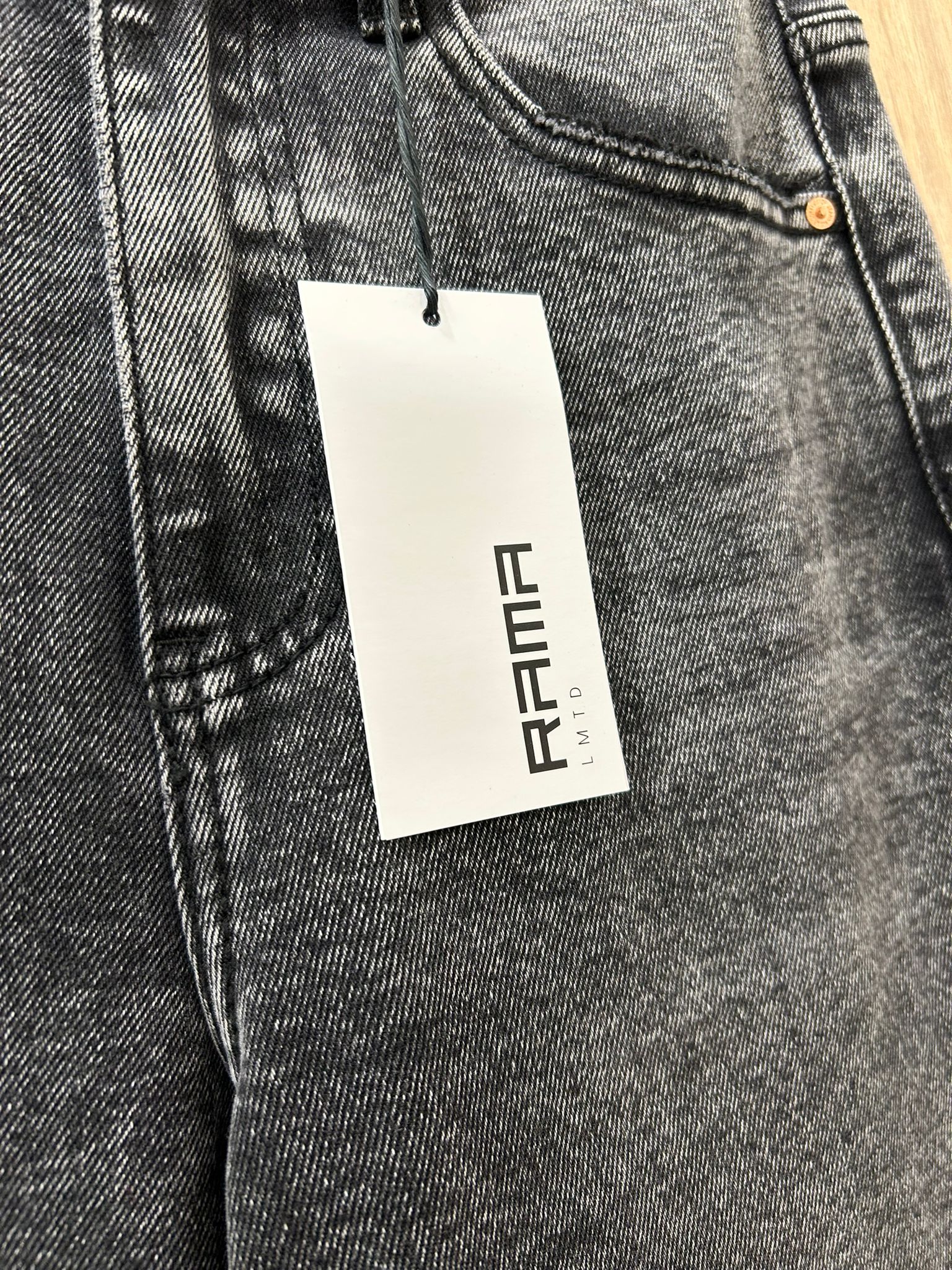 Jeans Rama grigio modello palazzo