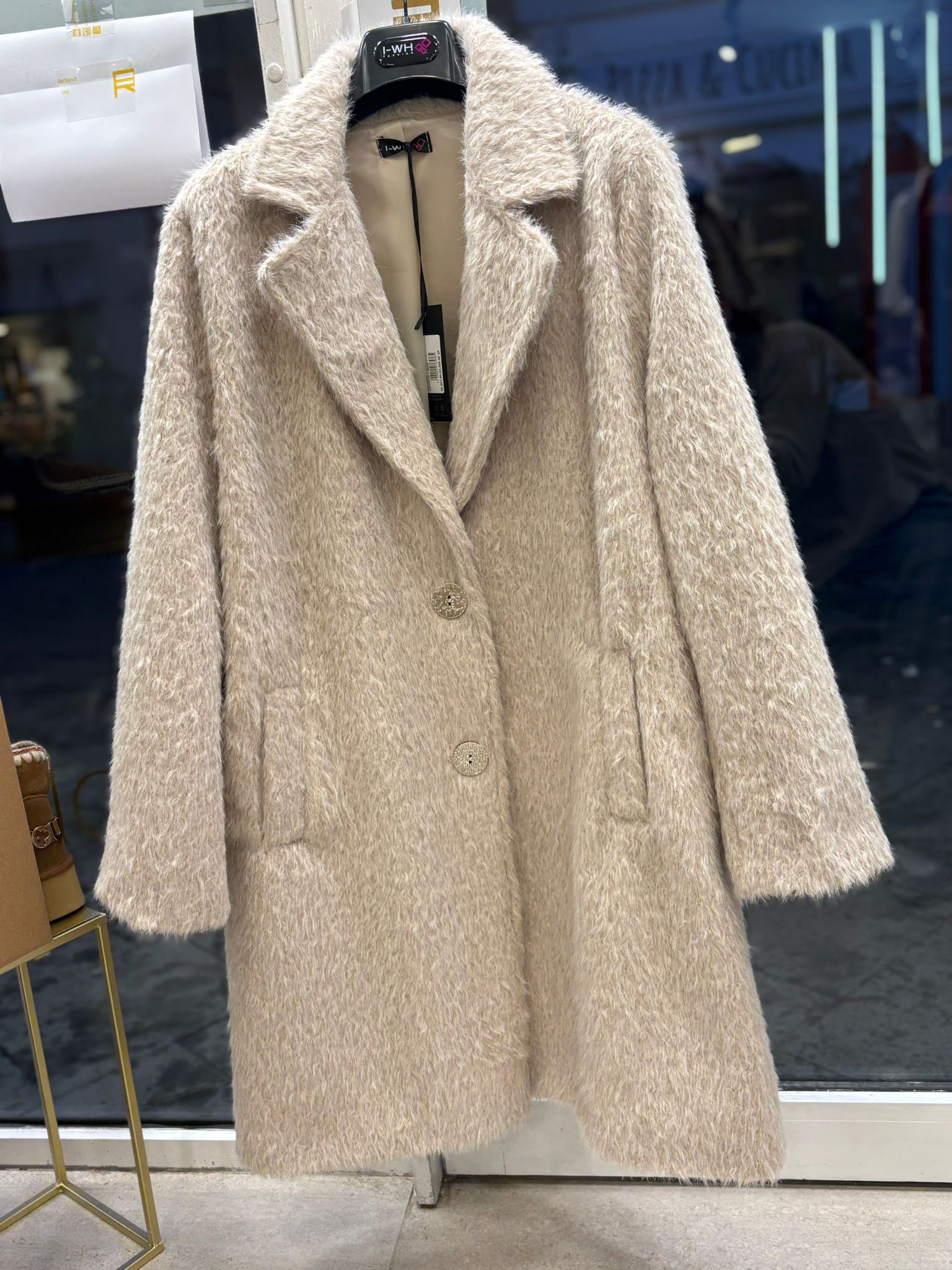 Pelliccia Fashion lunga modello cappotto