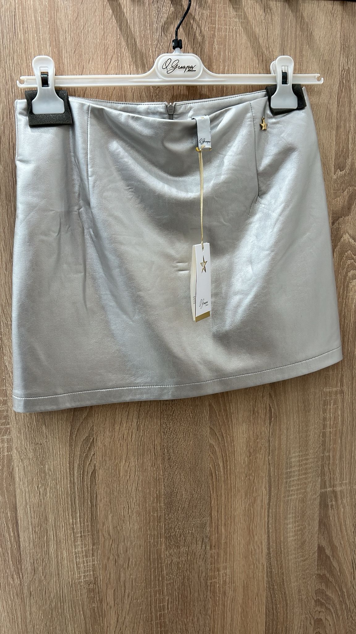 Gonna Que Guapa in pelle