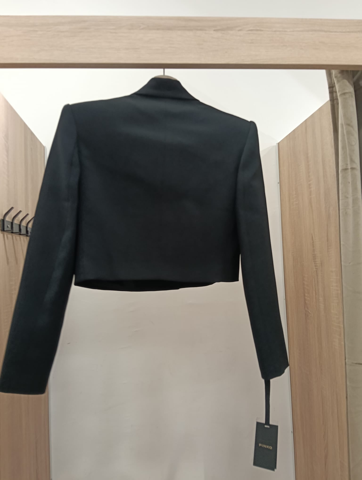 Giacchino Pinko modello giacca