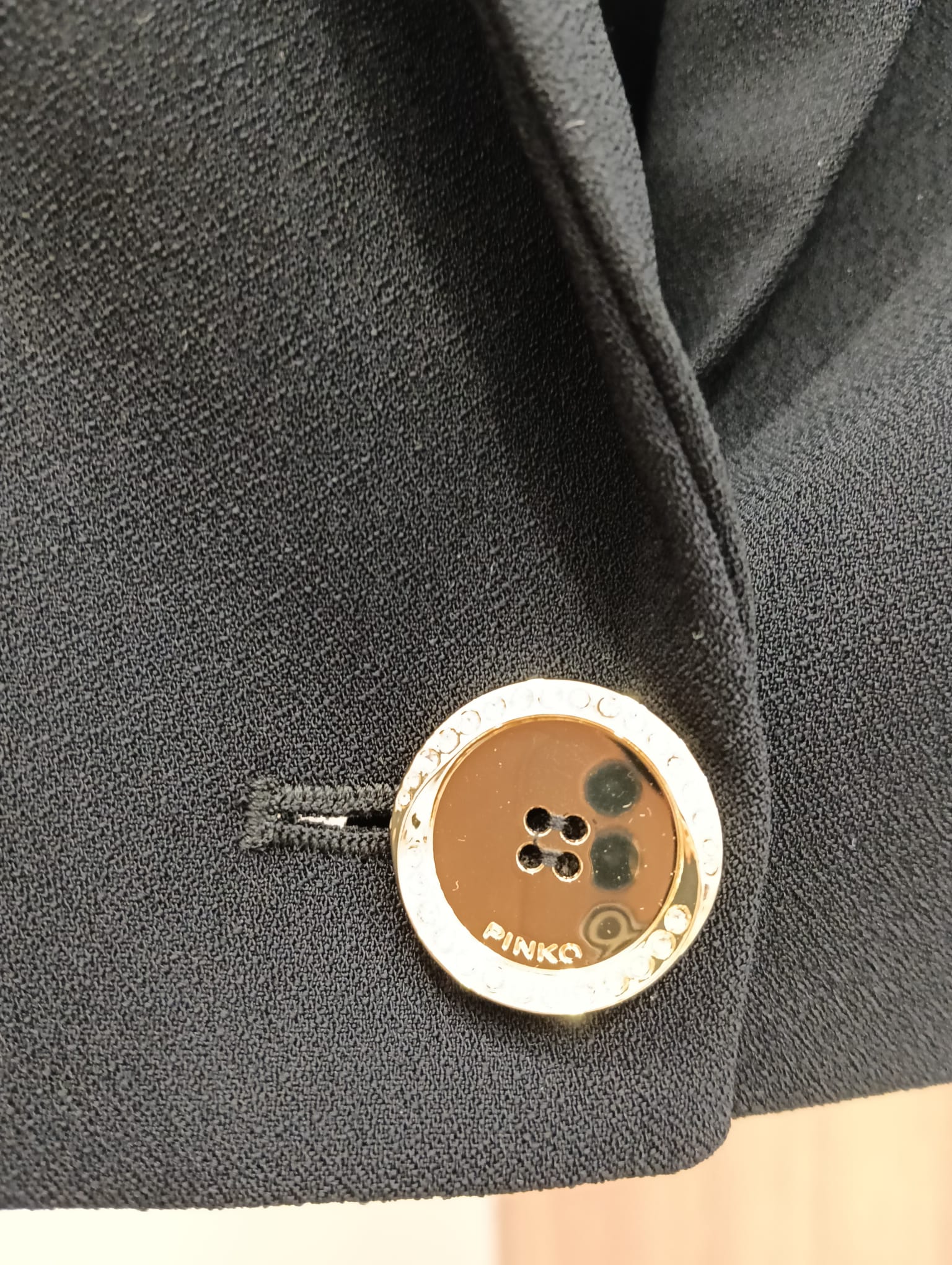 Giacchino Pinko modello giacca